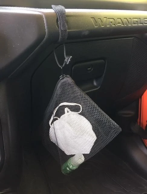Jeep Wrangler JL WuHu Flu mask hanger IMG_8049