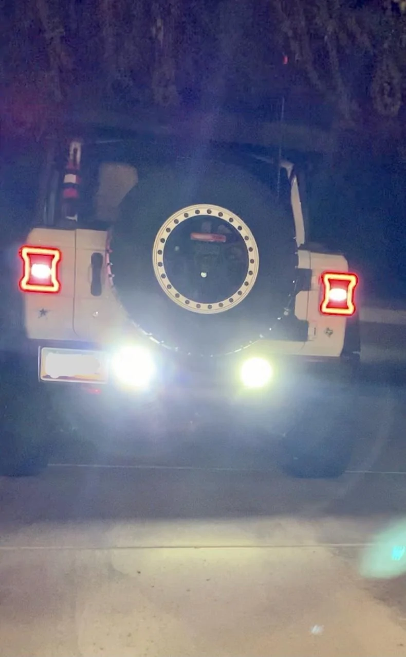 Jeep Wrangler JL [FULL] GROUPBUY: ORACLE Lighting Rear Bumper LED Reverse Lights for Jeep Wrangler JL 652E6009-C17C-4017-B217-2E26F6F66545