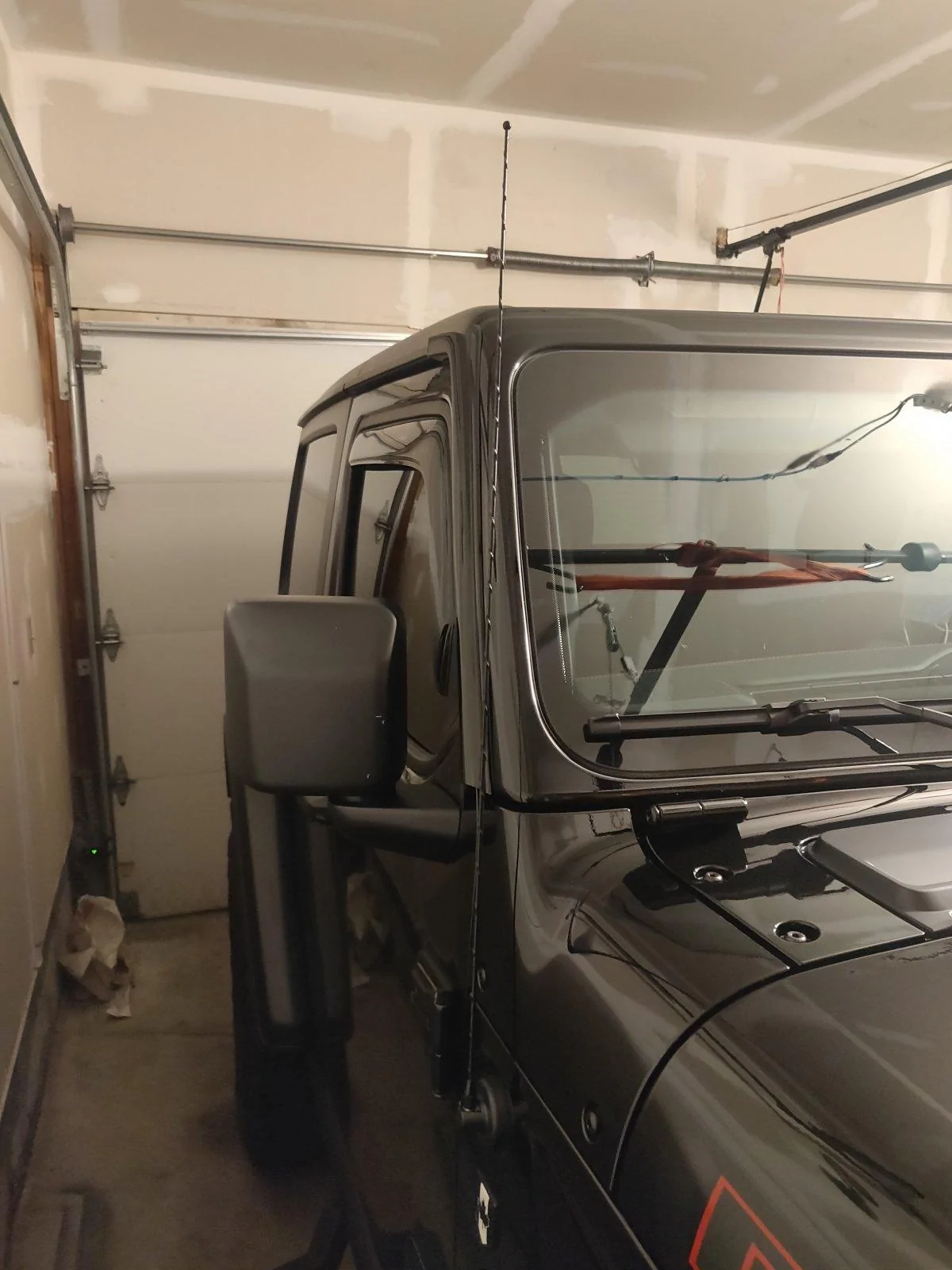 Jeep Wrangler JL Silver antenna when everything else is black? IMG_20200825_222948