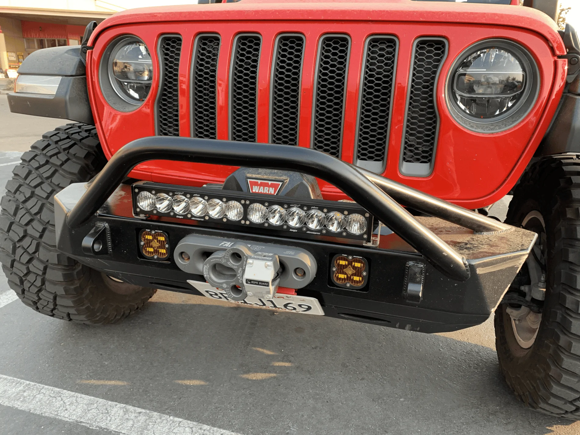 Jeep Wrangler JL baja design squadron options / set up. tempImageePVhCM