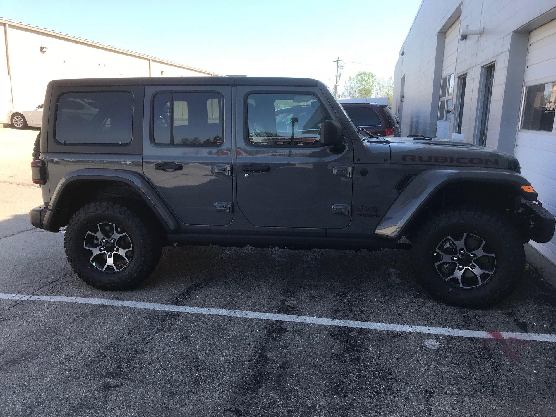 Jeep Wrangler JL STING GRAY Wrangler JL Club IMG_3460