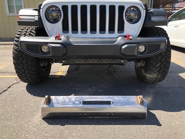 Jeep Wrangler JL Vector Offroad 2018 JLU Bright White Build evobumper