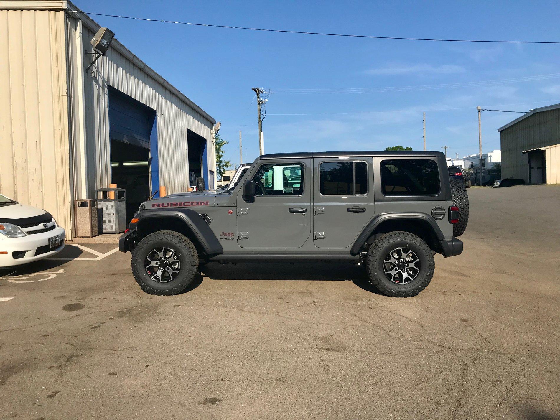 Jeep Wrangler JL STING GRAY Wrangler JL Club Jeep 1