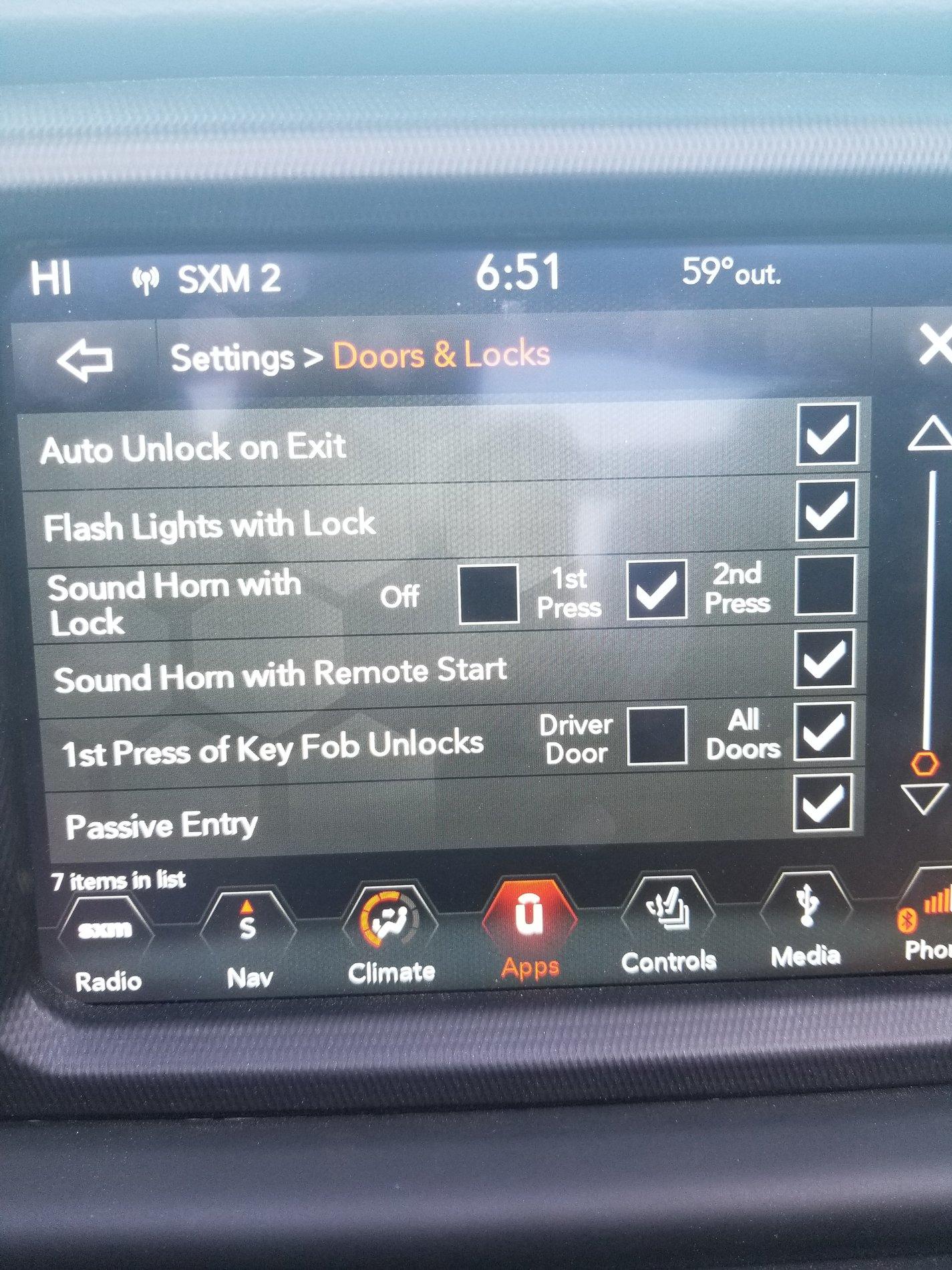 Jeep Wrangler JL Auto Lock on Exit 20180509_065147