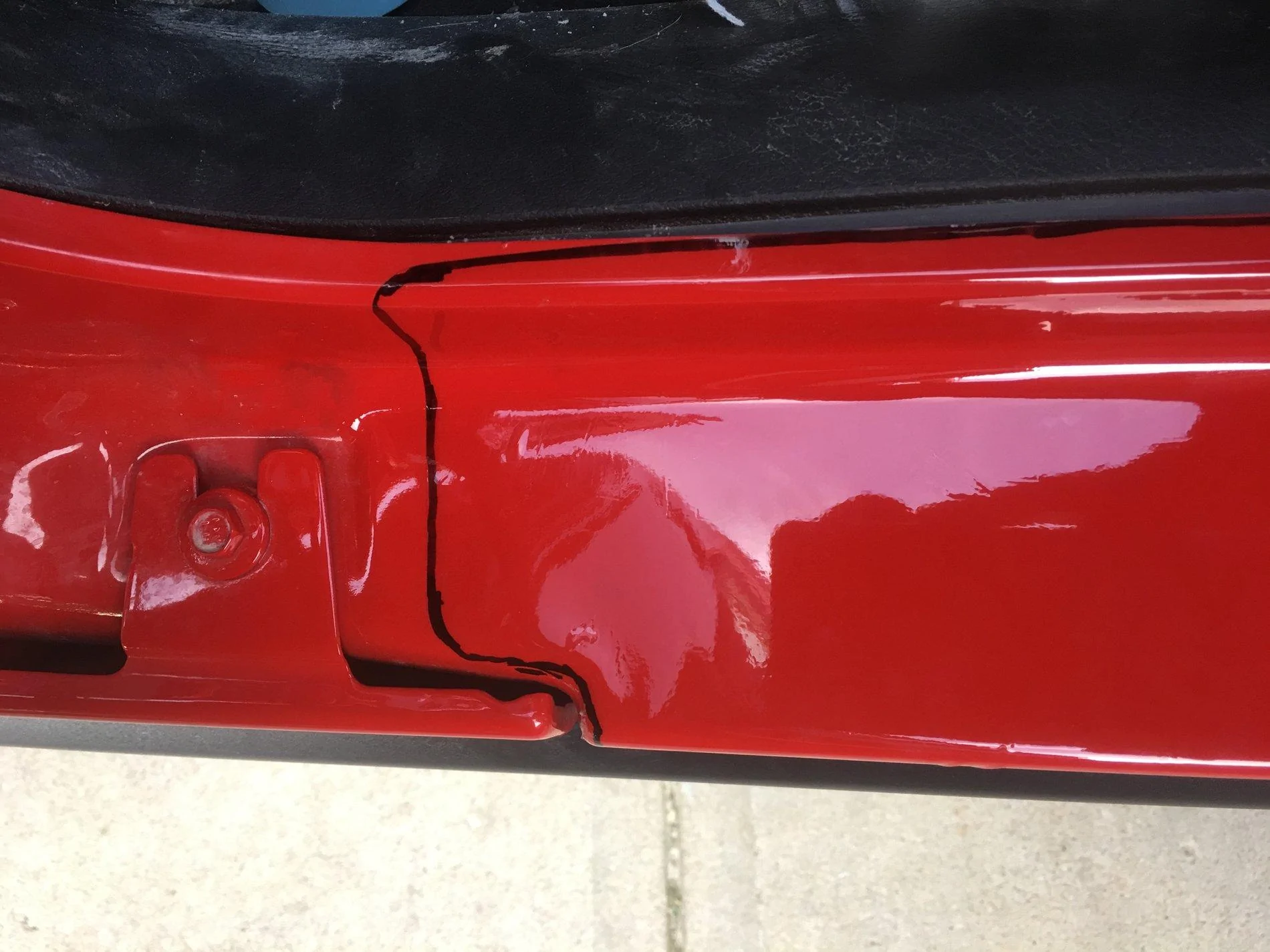 Jeep Wrangler JL Door hinge rock chips IMG_4464