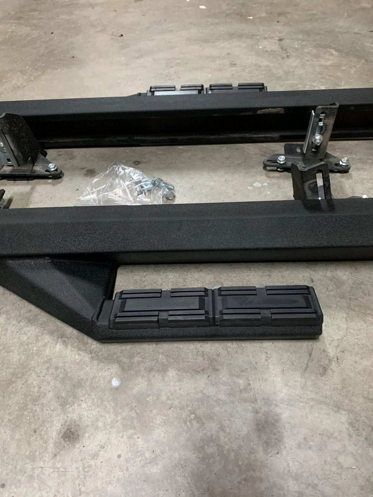 Jeep Wrangler JL Iron Cross Side Arm Steps JLU 560E3349-CE96-4A0B-9C64-0AEBE3B3EE82
