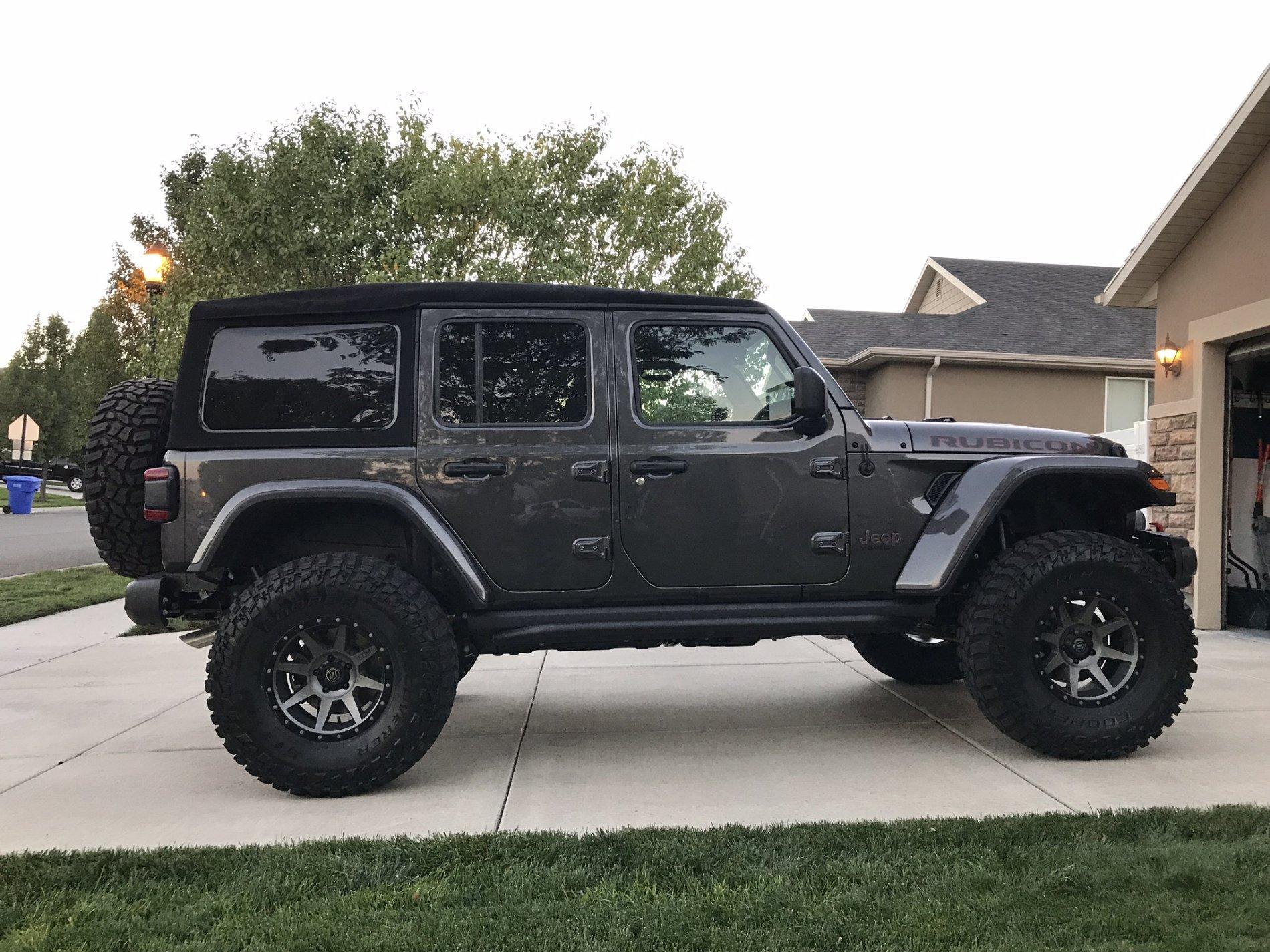Jeep Wrangler JL Looking For Input on Modifications (Concluded) FBCA1842-ACE1-4004-A0A9-62201104695E