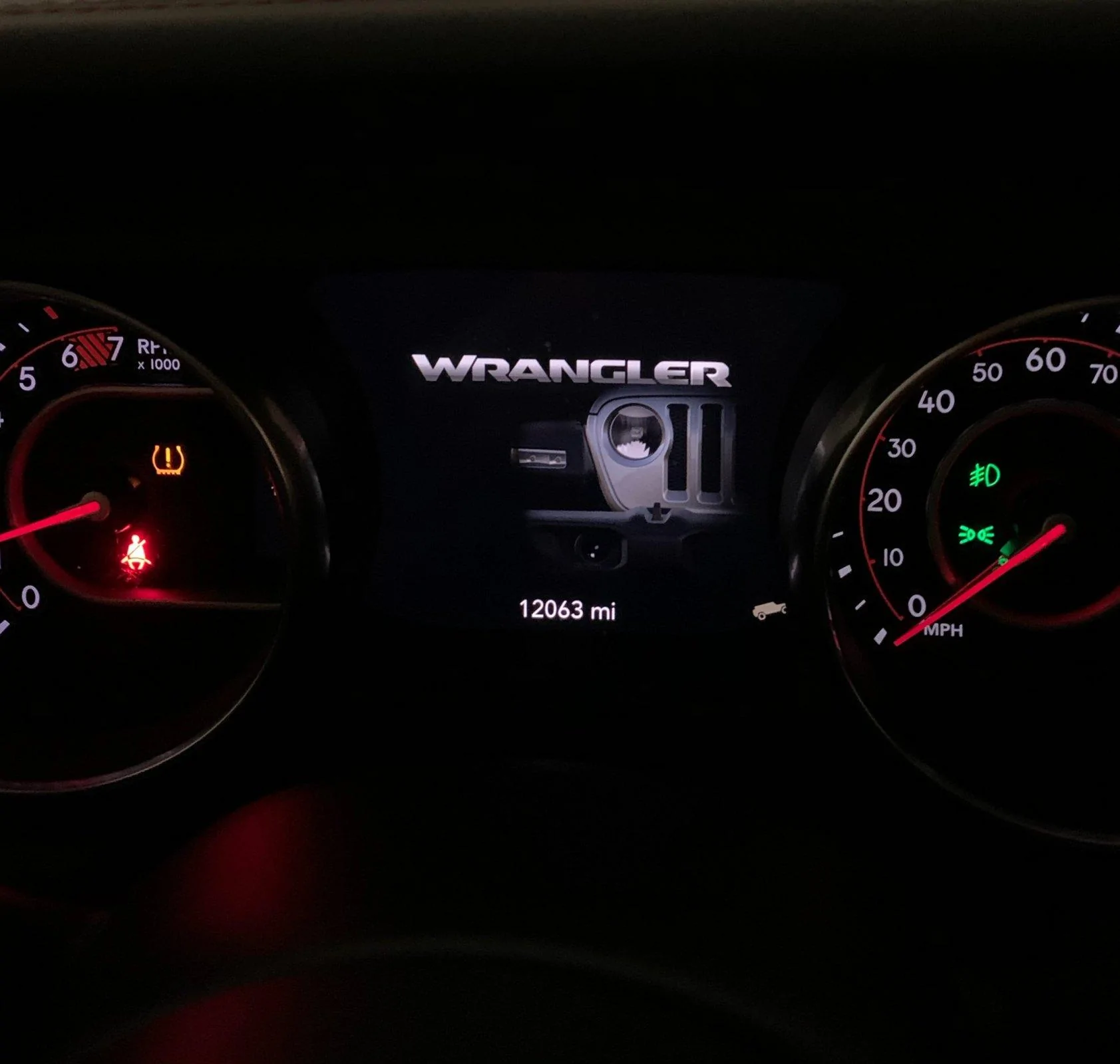 Jeep Wrangler JL Rubicon owners . Dash display 20210112_043342