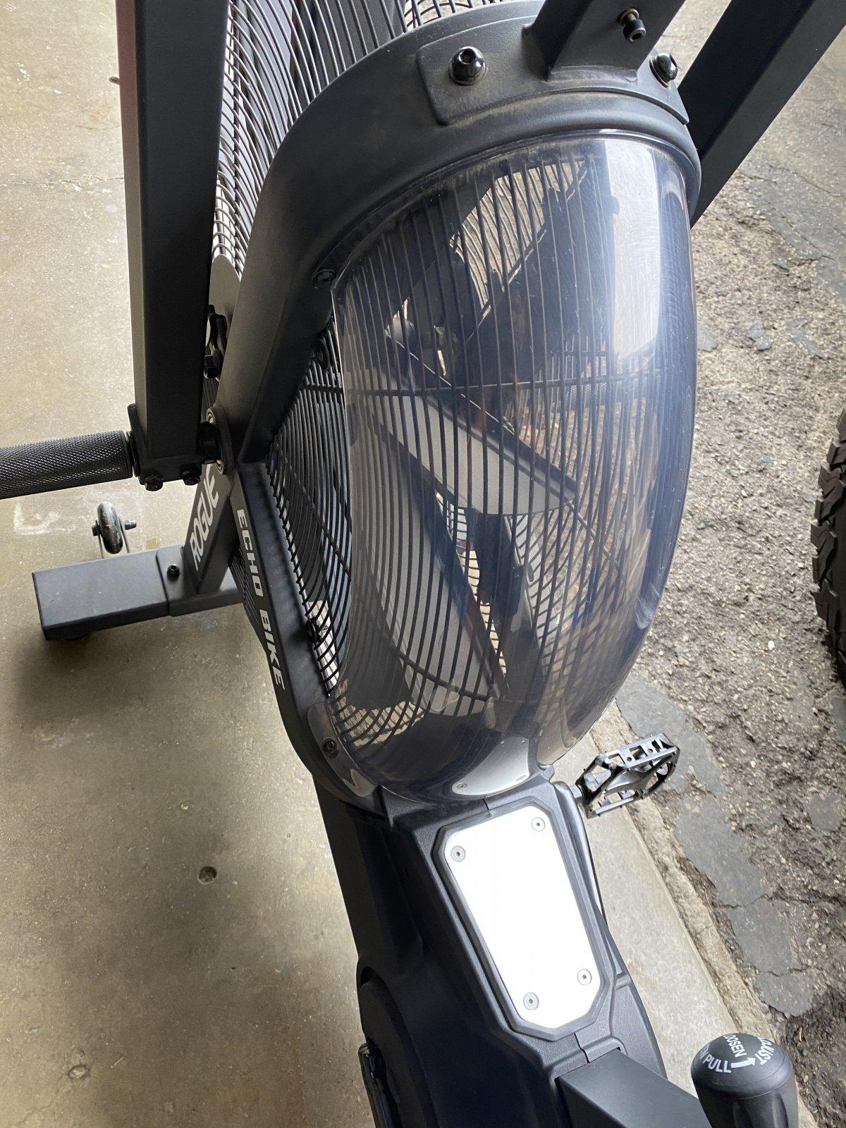 Jeep Wrangler JL Rogue Echo Bike 149F3BDA-73D4-4538-81FF-C52BB64E1023