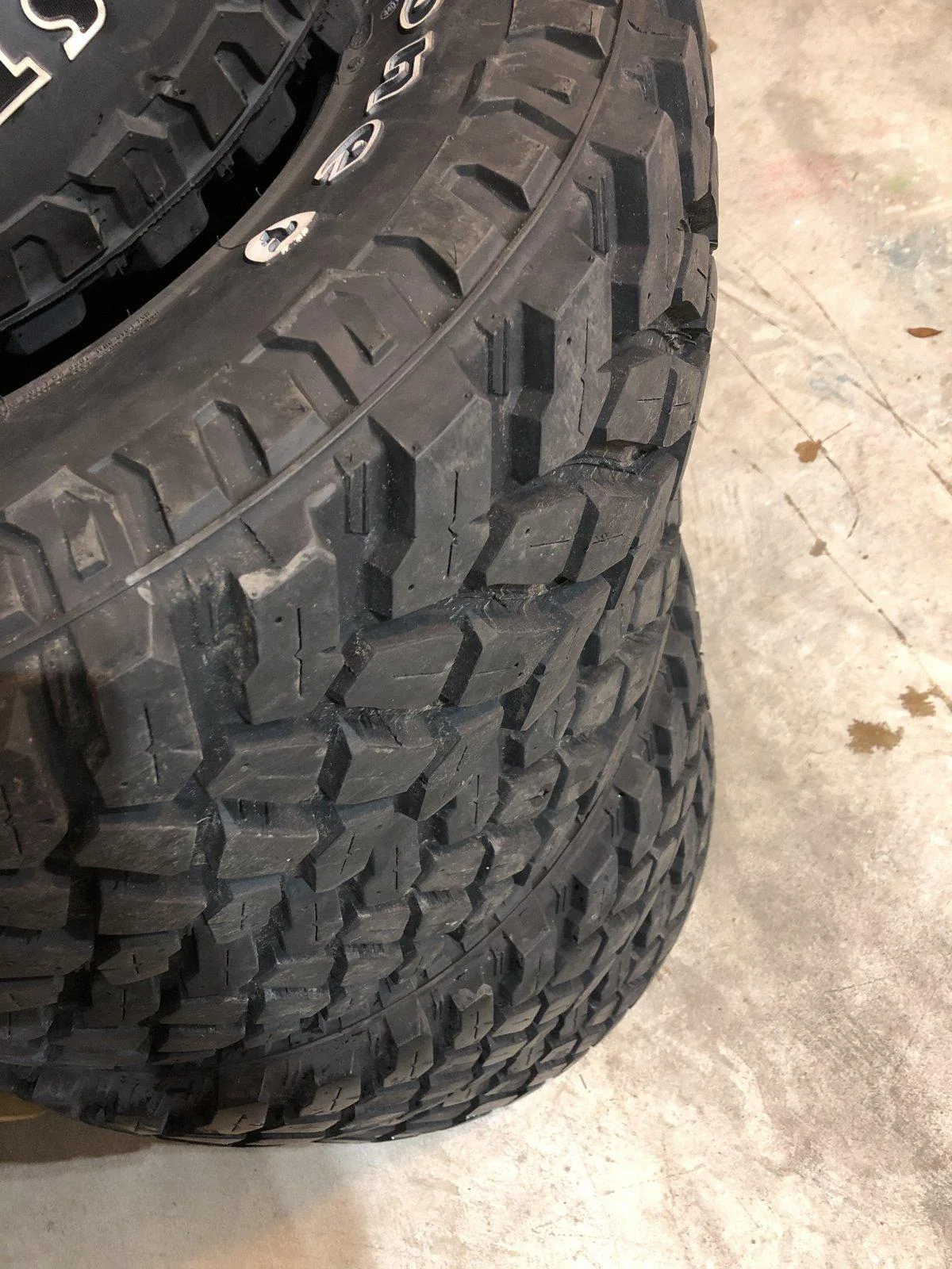 Jeep Wrangler JL 255/75R17 Firestone MT2 IMG_0537