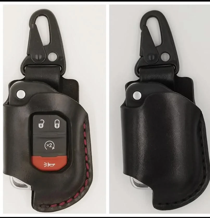 Jeep Wrangler JL Gibson leatherworks keychain 75F9D224-ACB2-4758-A37B-3AF8C183B110