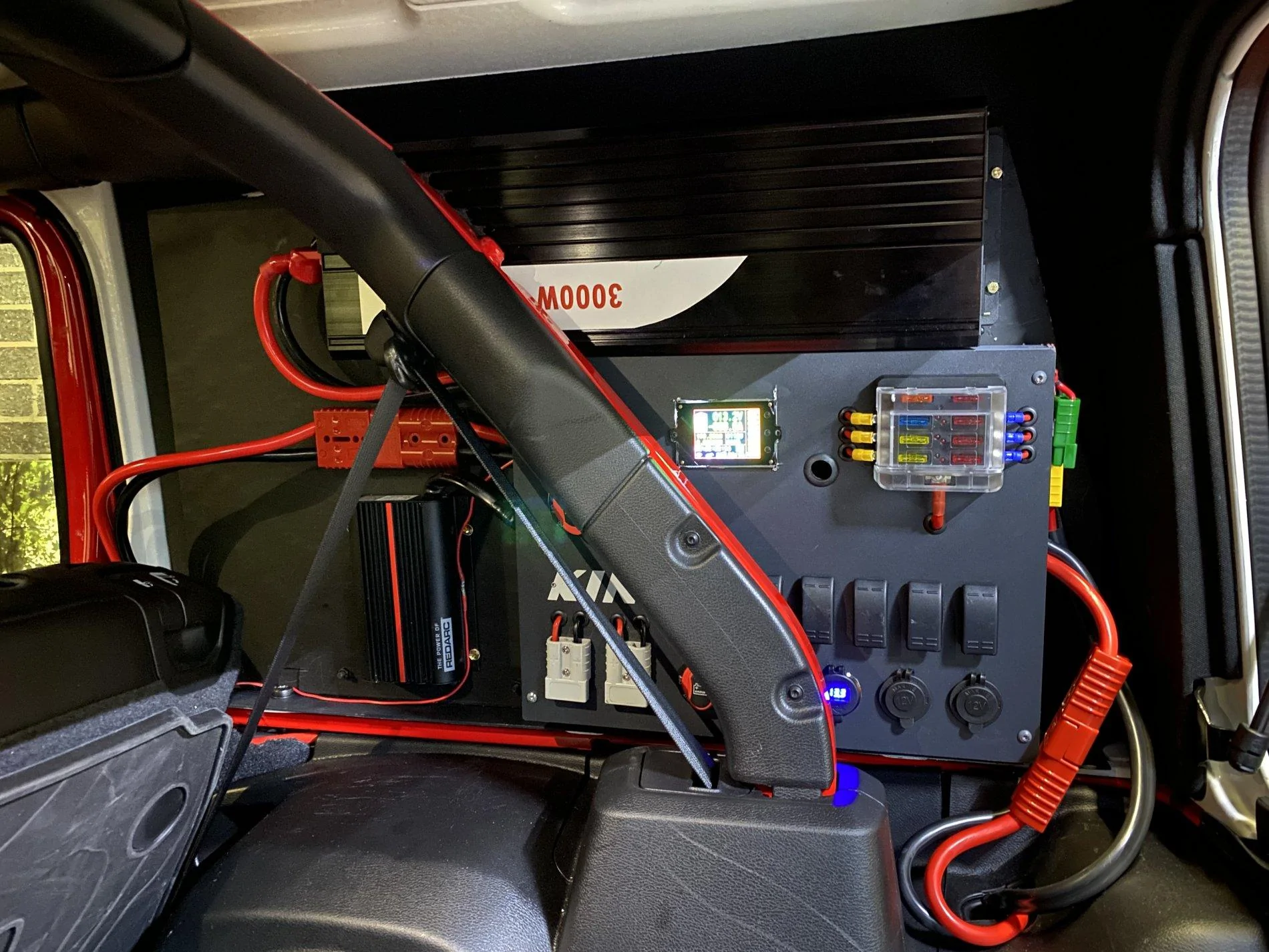 Jeep Wrangler JL Overlanding battery IMG_1085