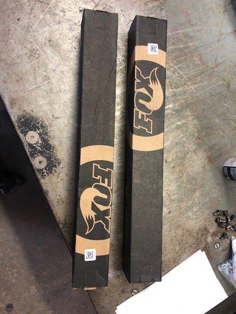 Jeep Wrangler JL Fox 2.0 IFP Front Shocks IMG_6287