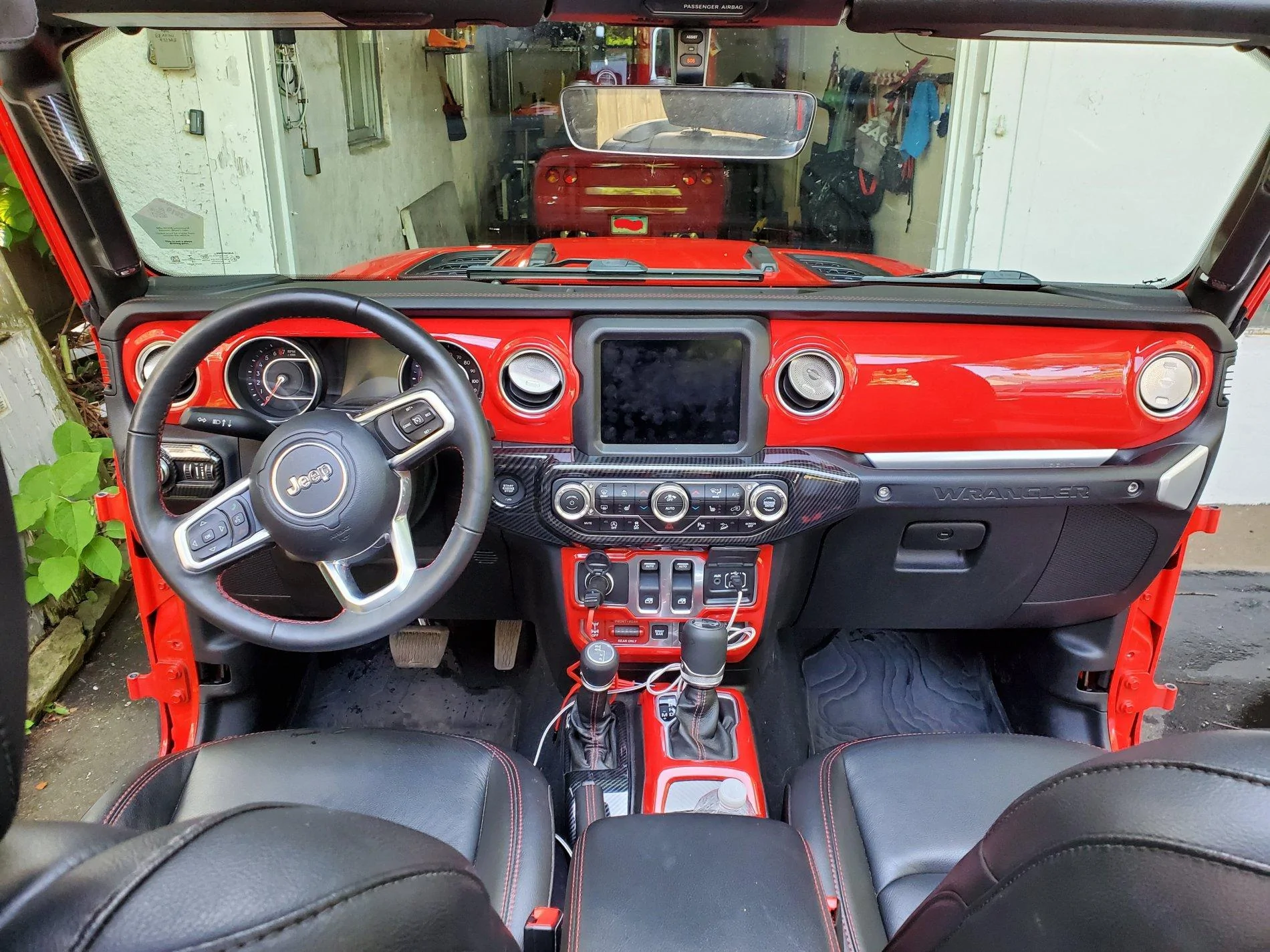 Jeep Wrangler JL Dash Kit in Red? 20200622_153956_LI