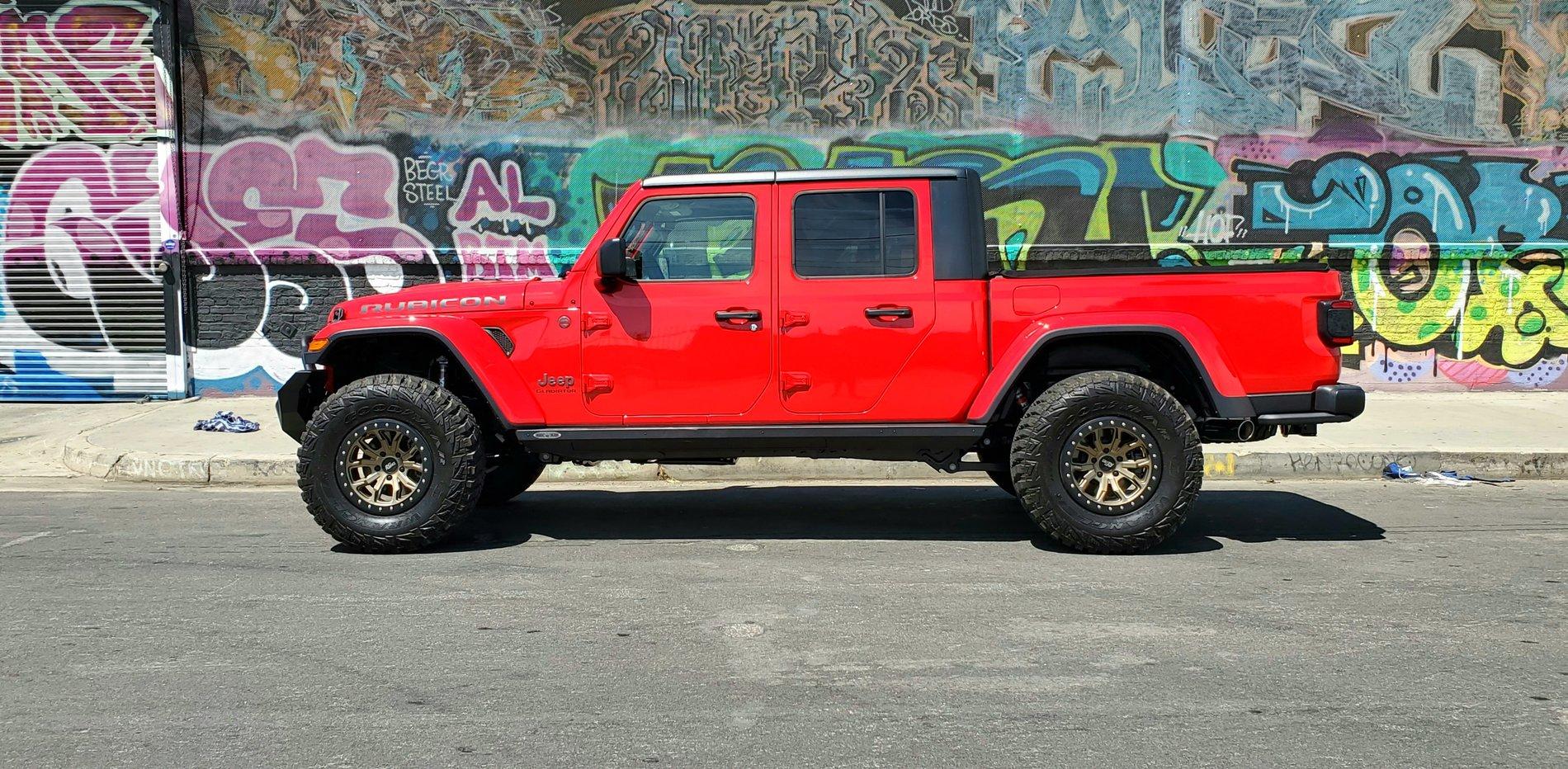 Jeep Wrangler JL Bronze Wheels on JL? 9DB54A2F-A8F8-467A-A771-84987DBAAD65