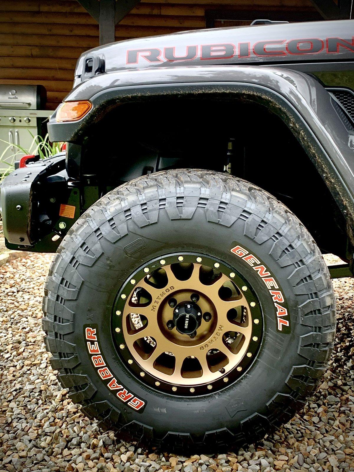 Jeep Wrangler JL Bronze Wheels on JL? 20B85C12-2CE7-47D3-86FD-B96C89DA2456