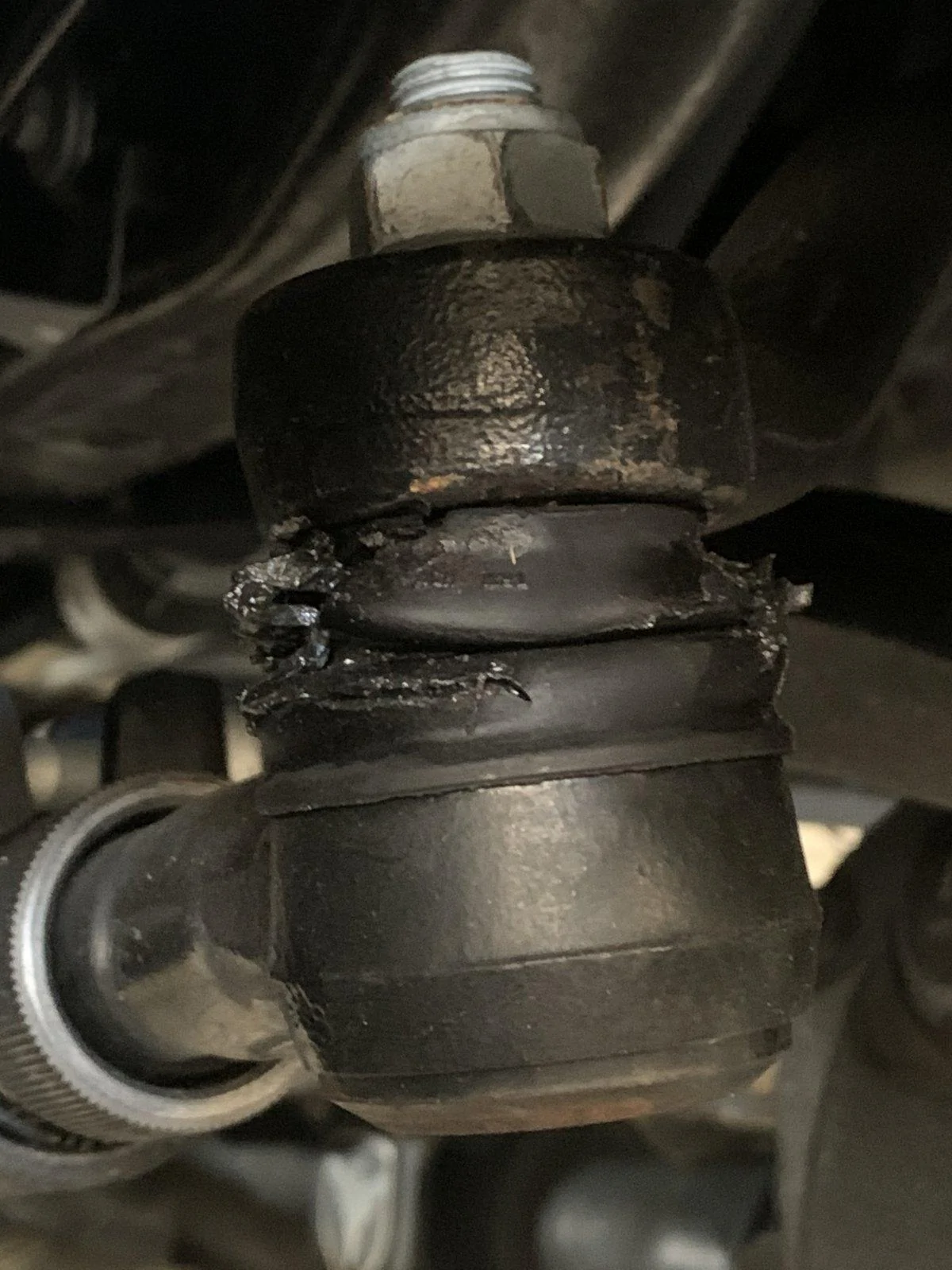 Jeep Wrangler JL Busted Rod End Causing Dead Spot? IMG_6605