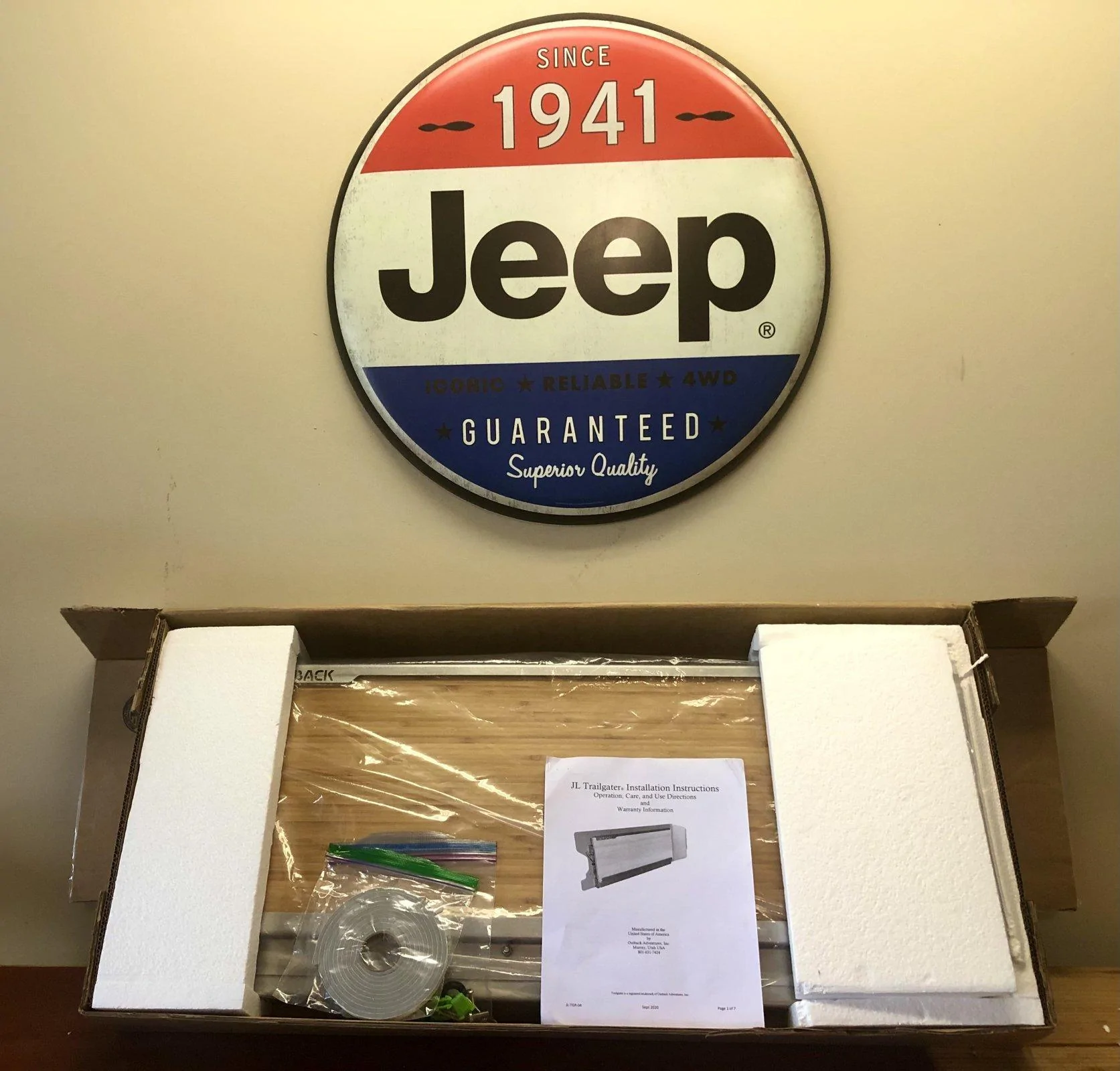 Jeep Wrangler JL Outback Adventures Trailgater Tailgate Table D32CAAE0-4338-4F5A-9571-472CD719AF35