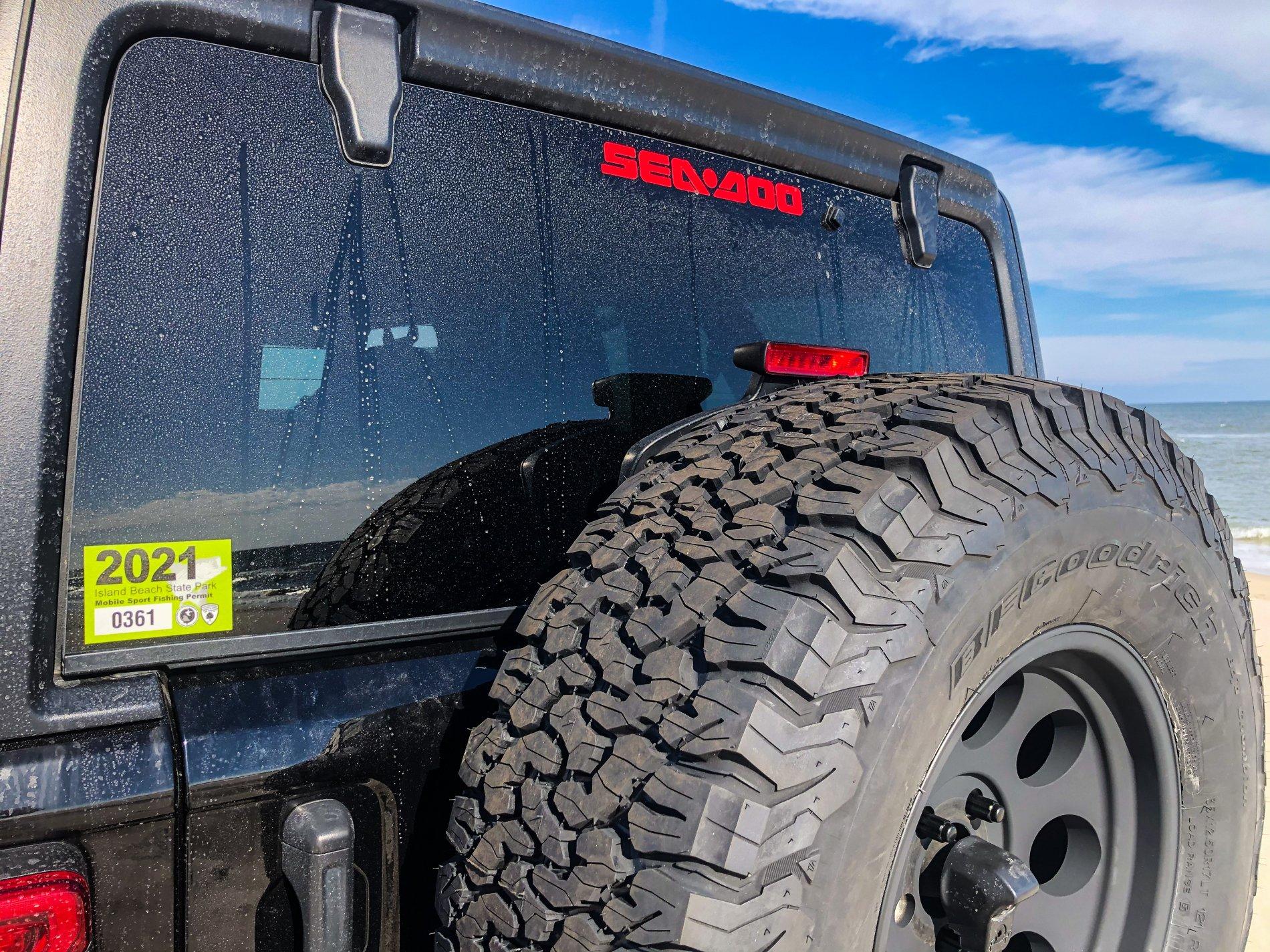 Jeep Wrangler JL 8 Hole Wheels image00012