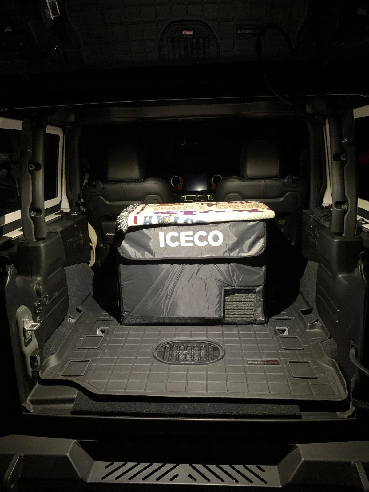 Jeep Wrangler JL Fridge 8F4036F1-756B-4C81-9352-B0555E99D5EE