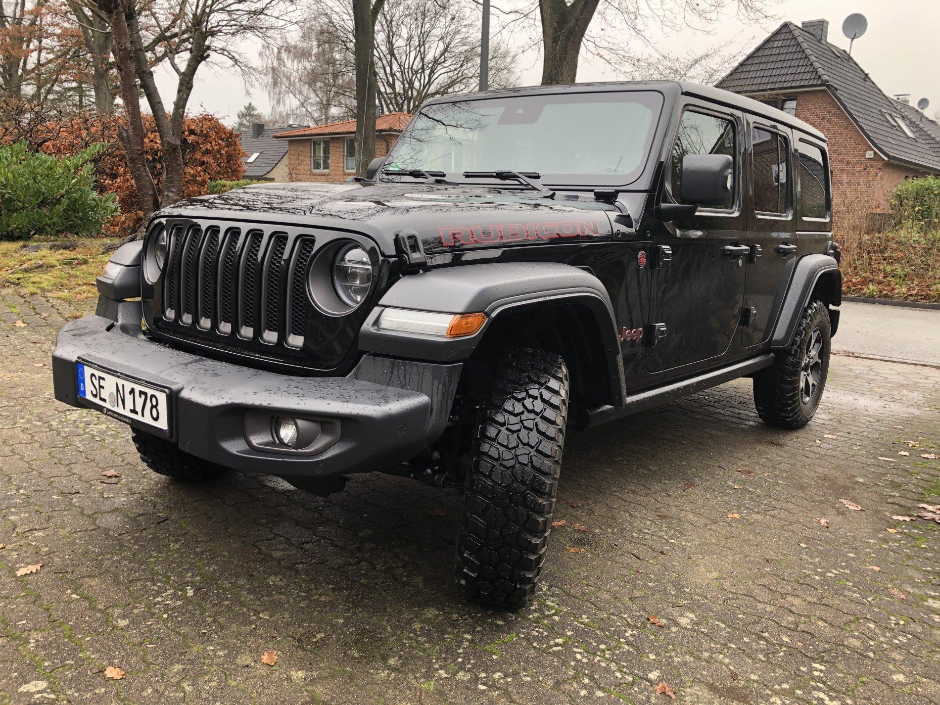 Jeep Wrangler JL Rubicon JLU 2,2 CRD Open Sky 92E9E878-6C3F-4F12-BF2D-D29FF92ECB85