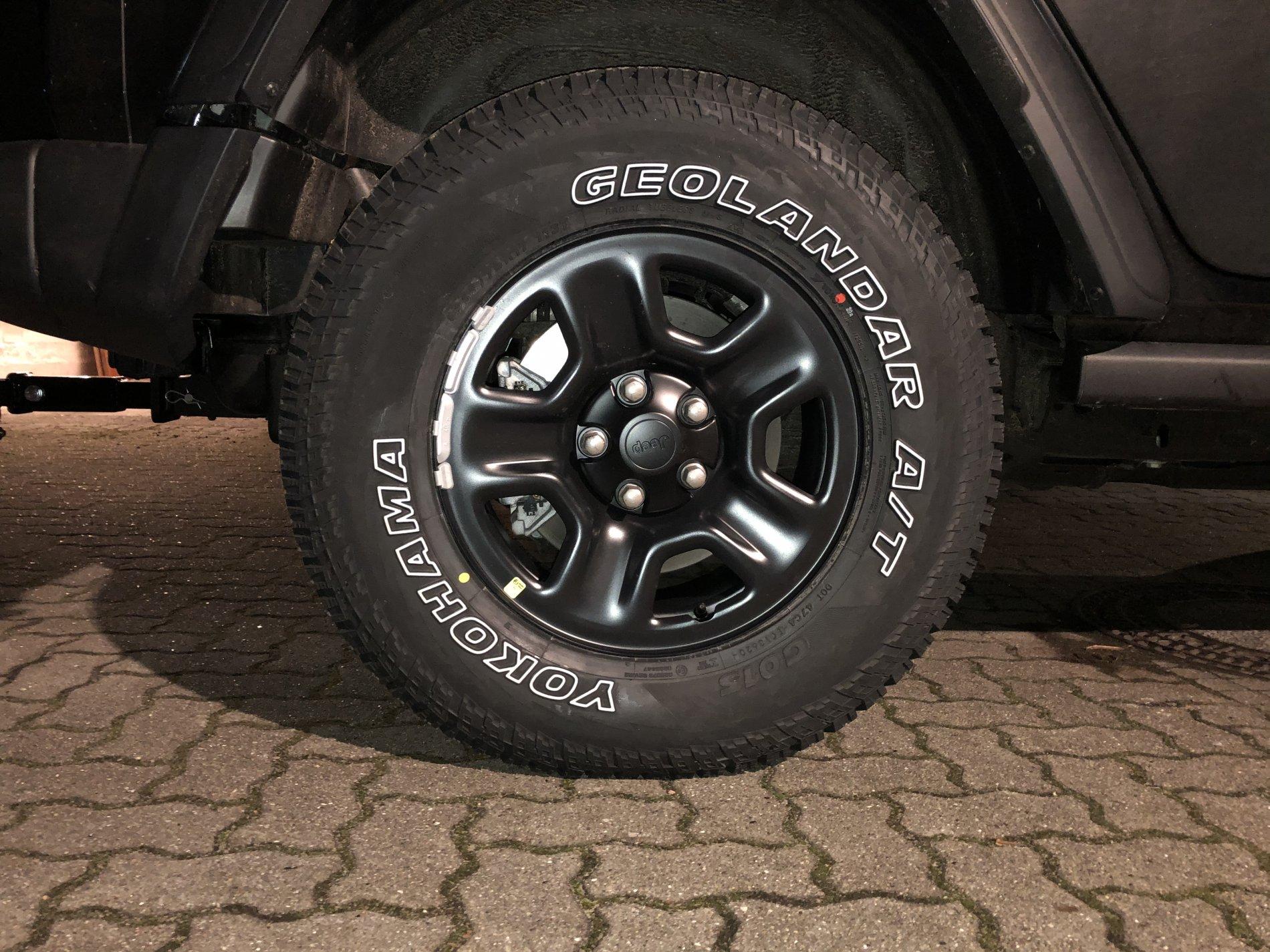 Jeep Wrangler JL Rubicon JLU 2,2 CRD Open Sky BEB27462-8A3D-4BE4-B402-128B1FFC1495