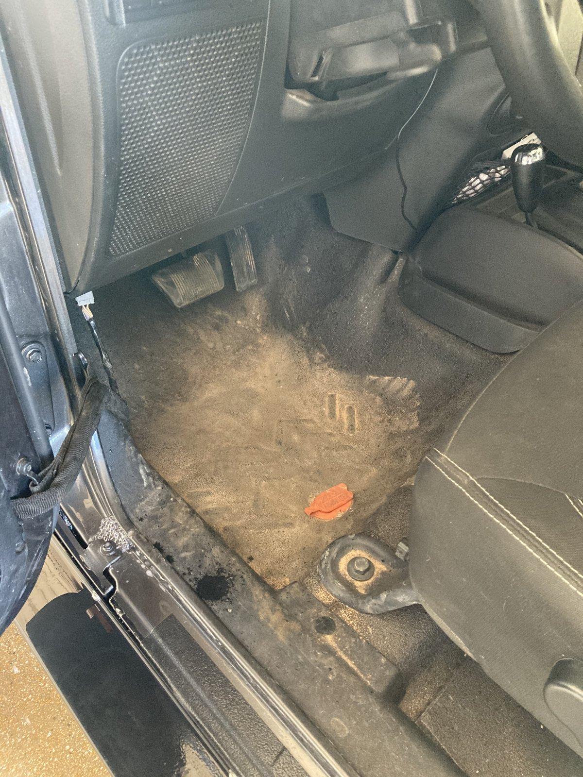 Jeep Wrangler JL Armorlite JL Floor System IMG_0039.JPG