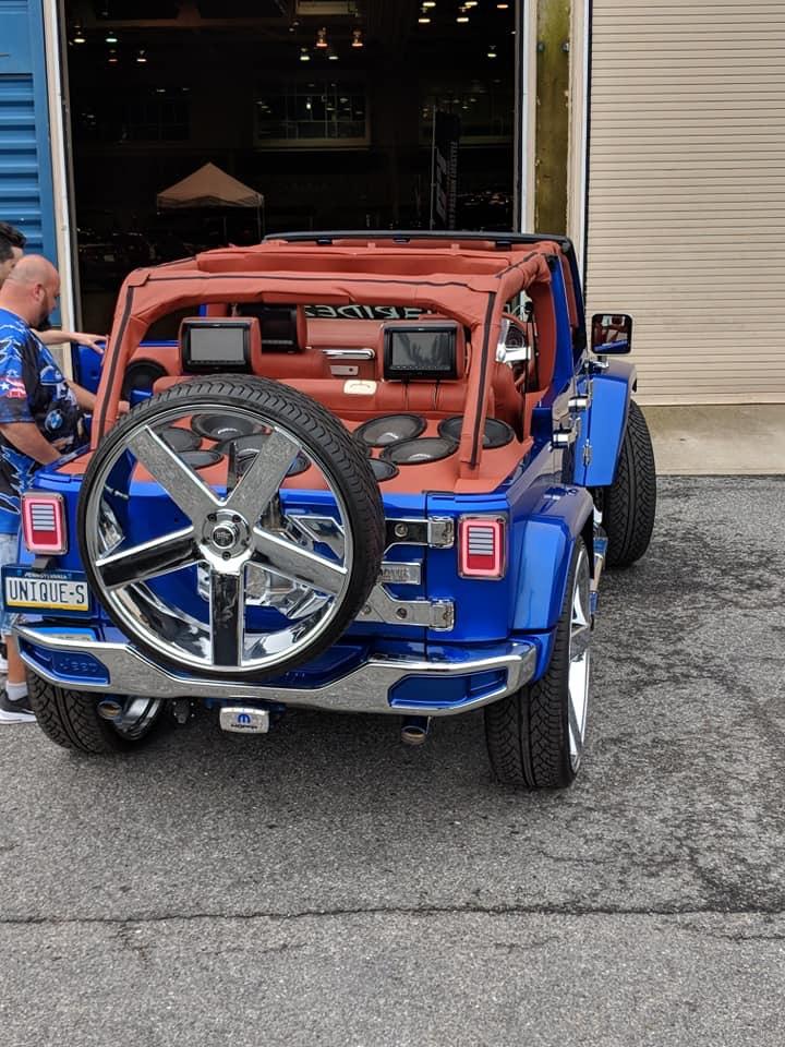 Jeep Wrangler JL Jeep Wave Double Standard 9CFAD599-3809-40CA-8C61-93AAF7F4EB0C