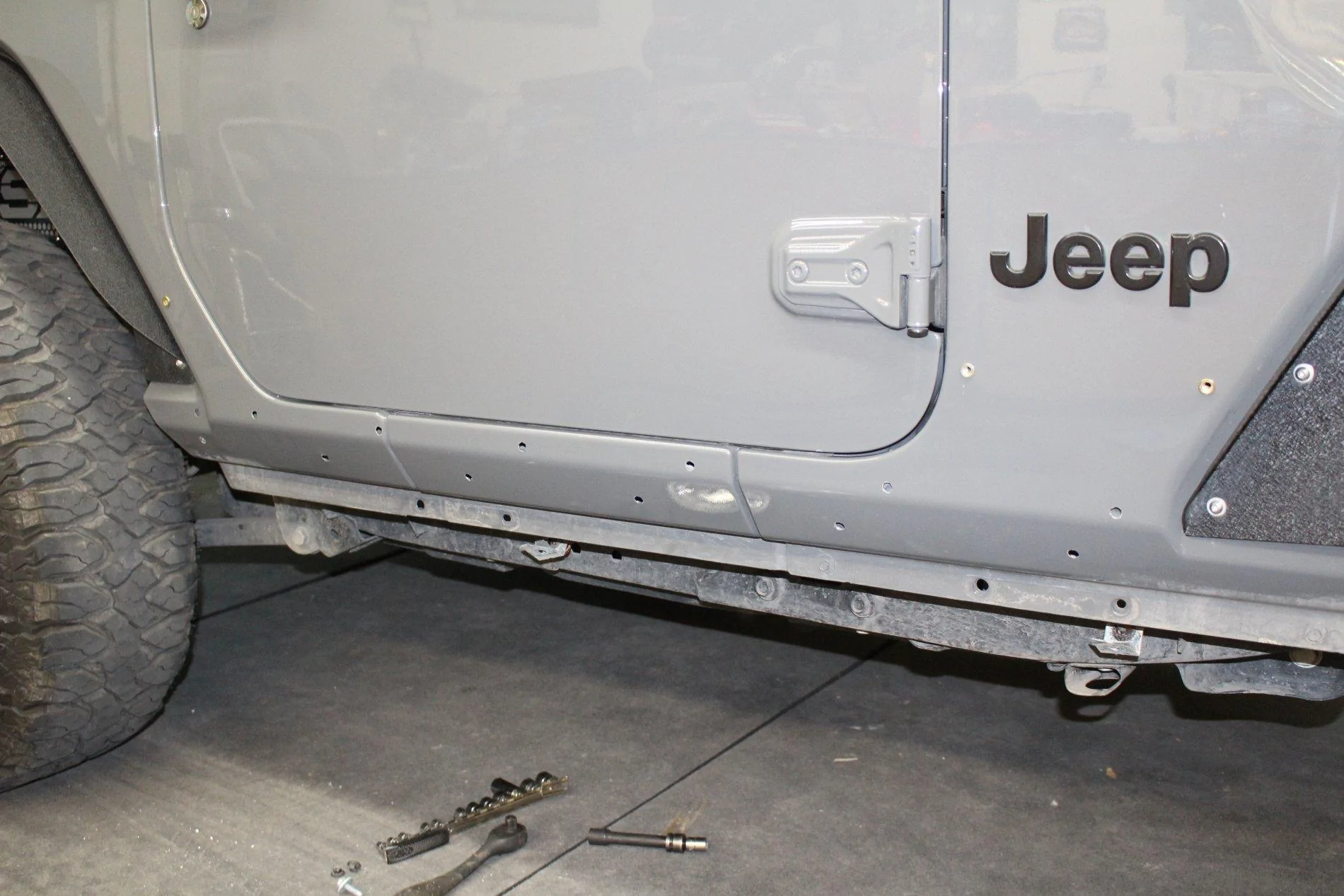 Jeep Wrangler JL DV8 Rock Skins installed IMG_0488