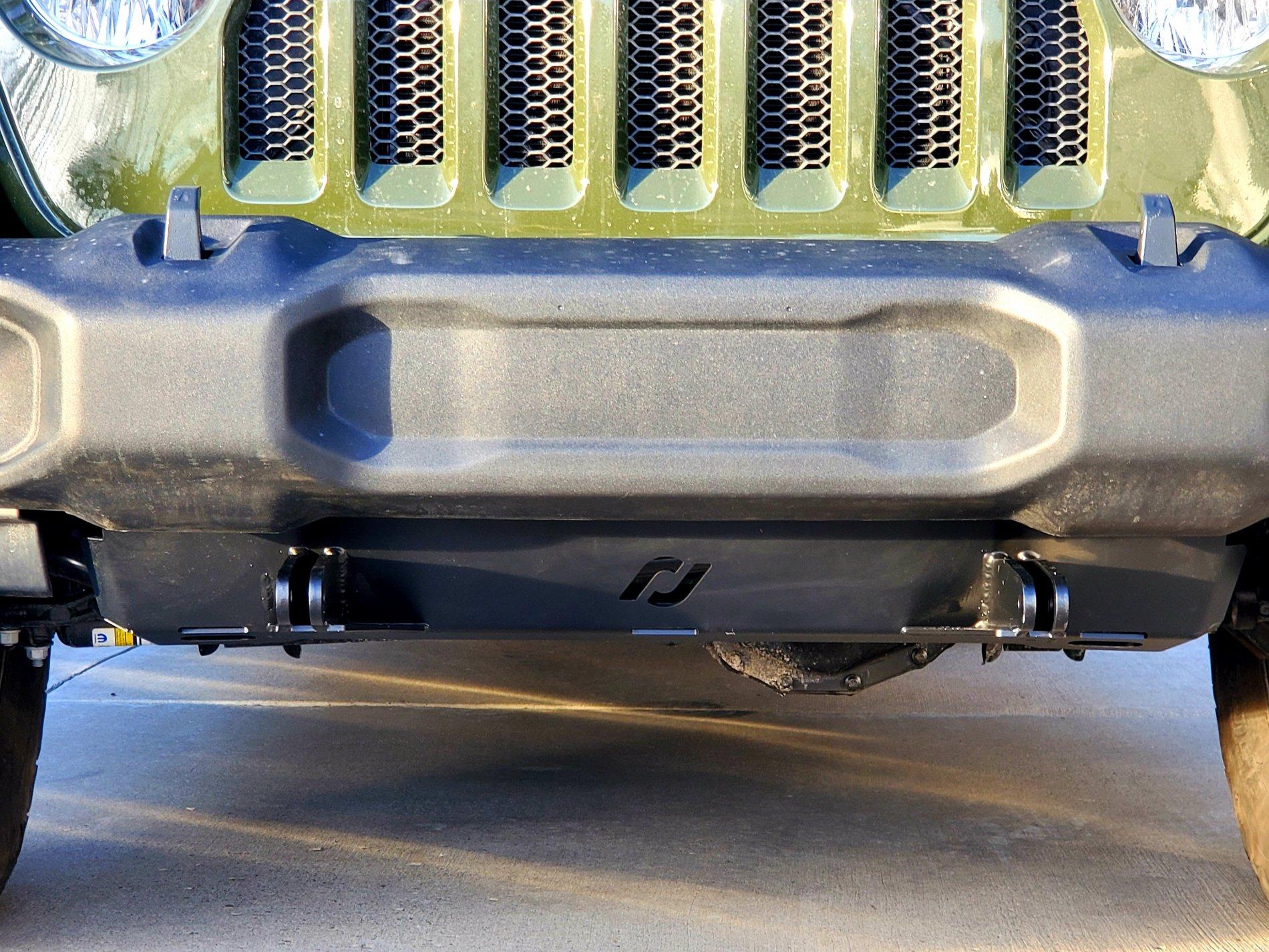 Jeep Wrangler JL Diesel flat tow base plate 8B7ACF61-6941-48F4-8499-71842D52F926