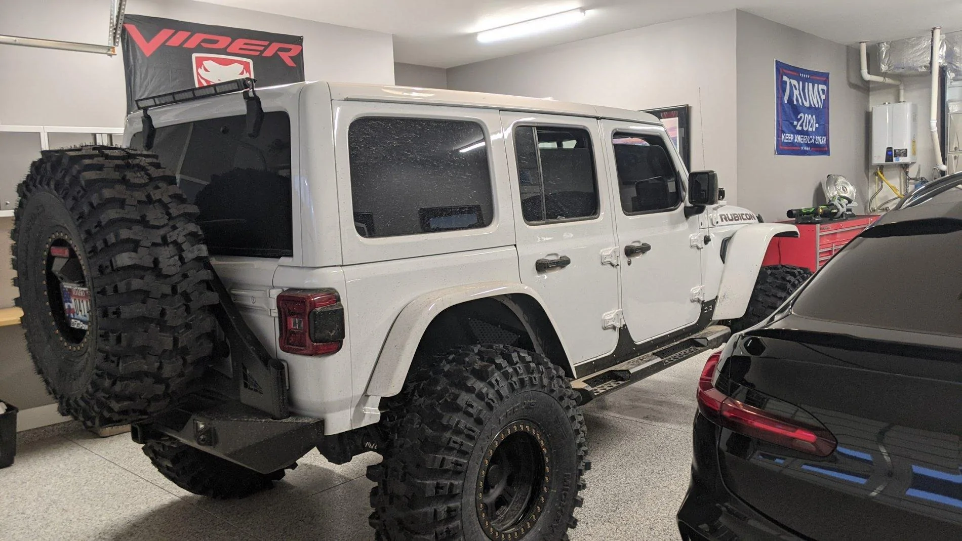 Jeep Wrangler JL 40'S on your JL PXL_20210131_010139293