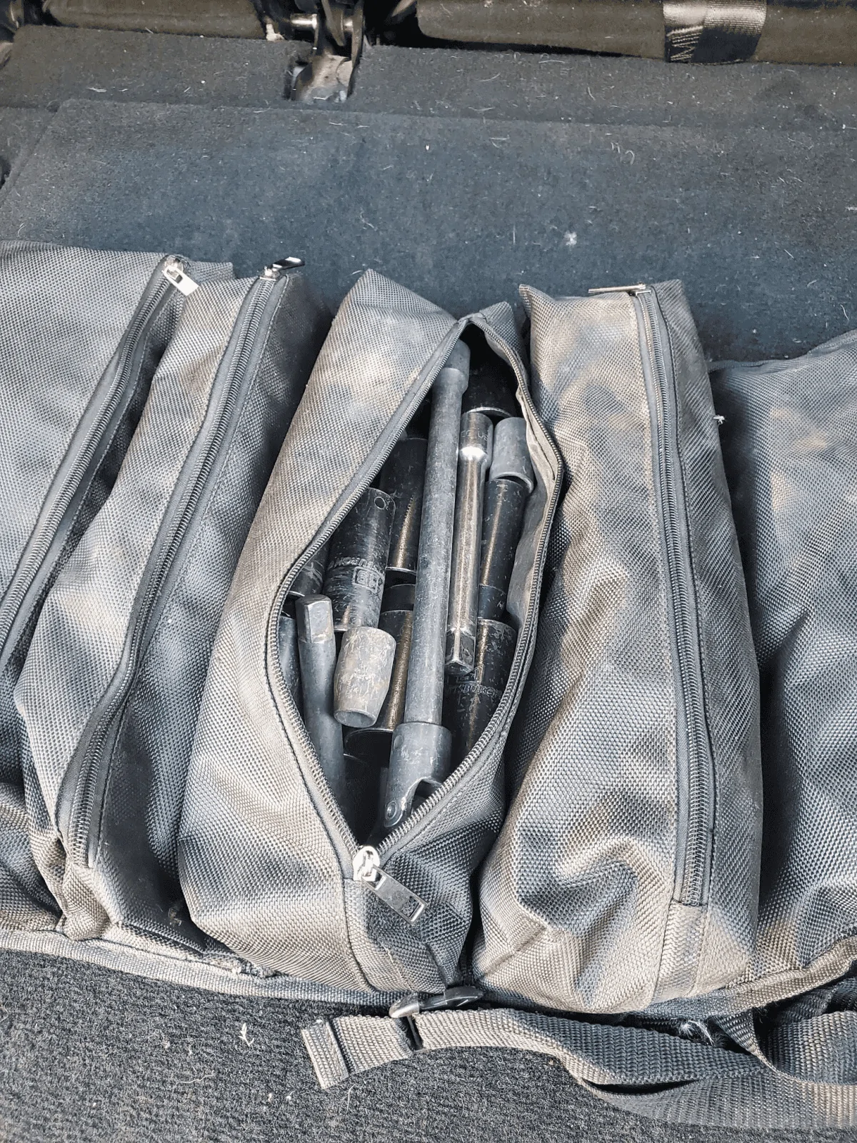 Jeep Wrangler JL Tools for new owner 1612283993599