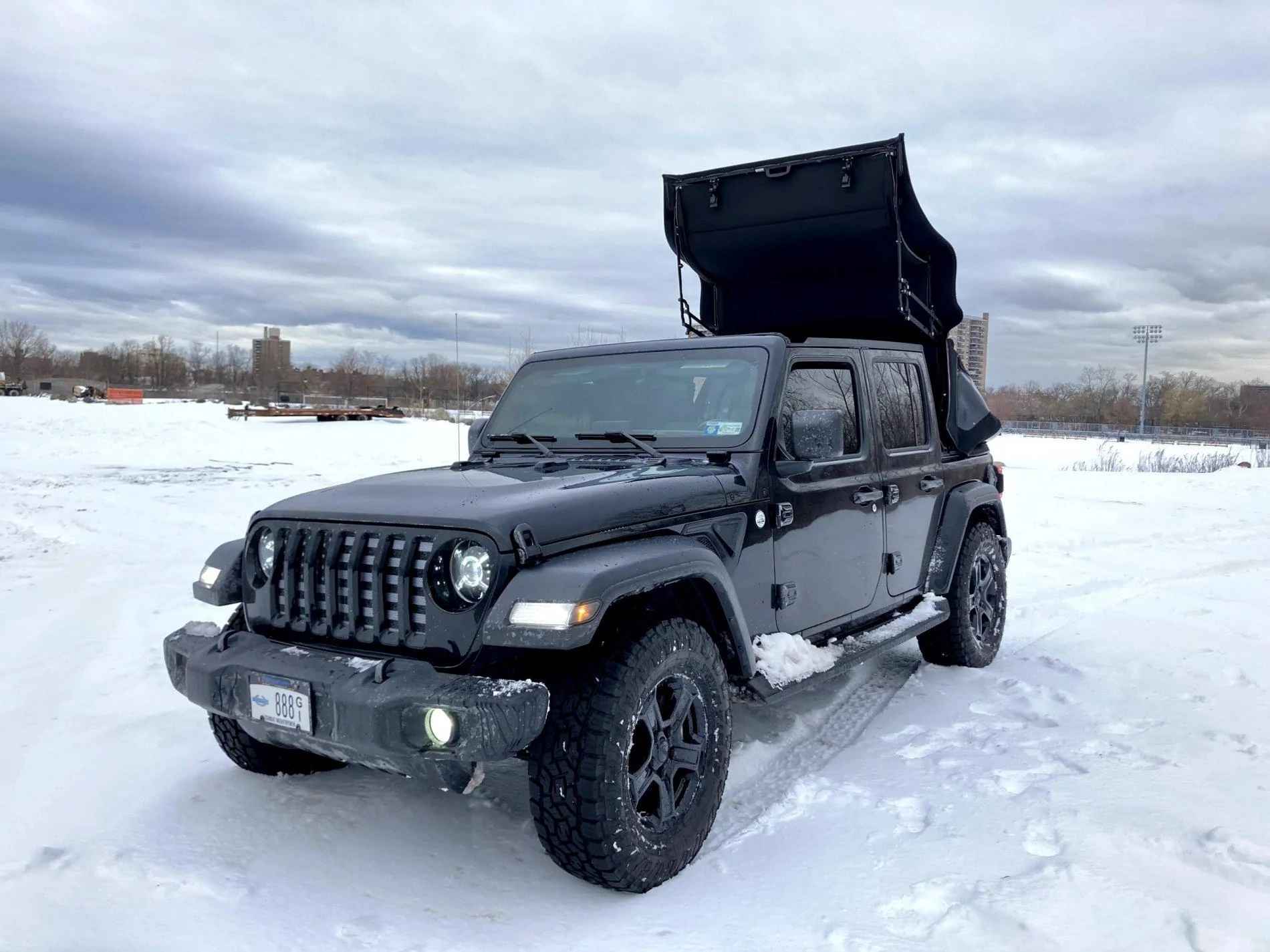 Jeep Wrangler JL Our First Snow Day IMG_2325