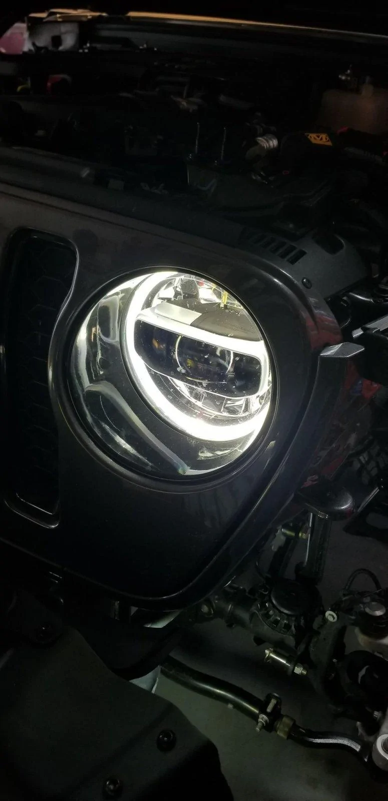 Jeep Wrangler JL MOPAR LED Headlights - $550 146614519_122625309668799_4498015446476608620_n