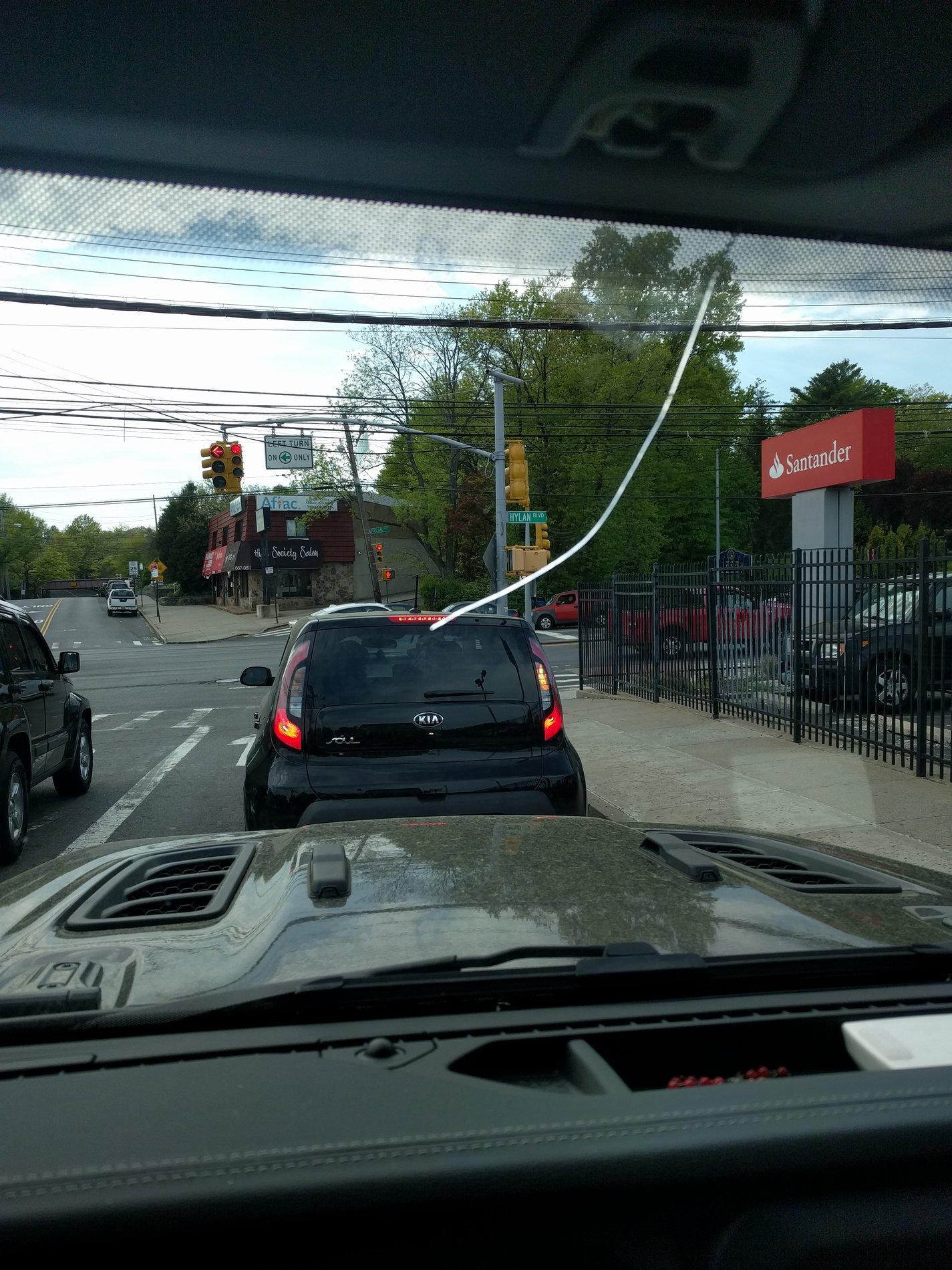Jeep Wrangler JL Windshield cracked. Safelite? IMG_20180510_153027