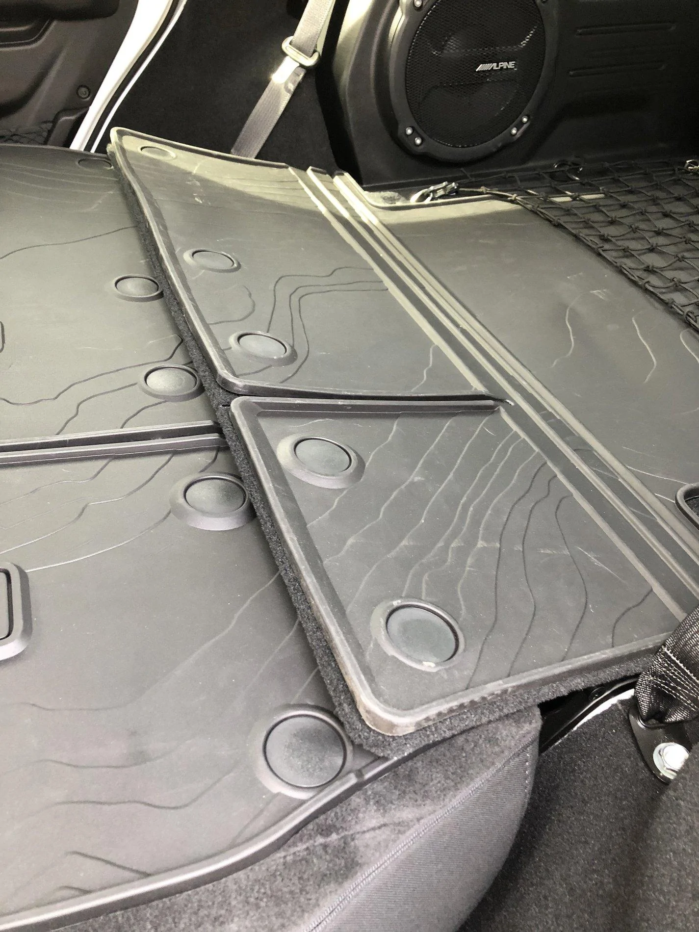Jeep Wrangler JL Gap Hider for cloth seats AB1A2376-C16B-4B06-B1A7-26086F80529D