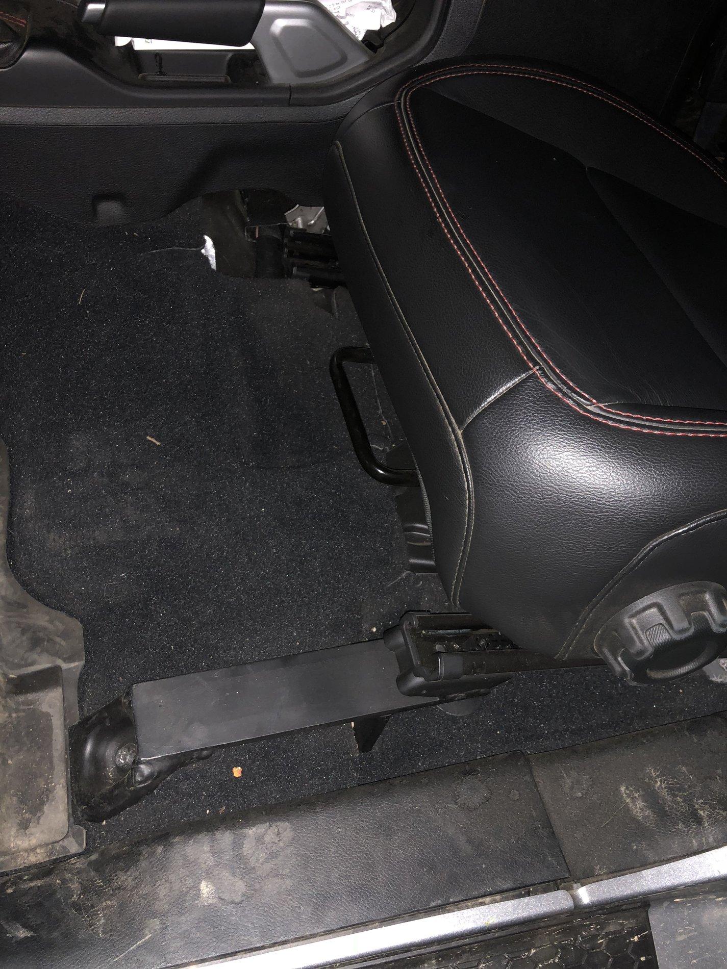 Jeep Wrangler JL Extended Seat Options A6FE41F4-C948-4640-9692-F08938E5A4E6