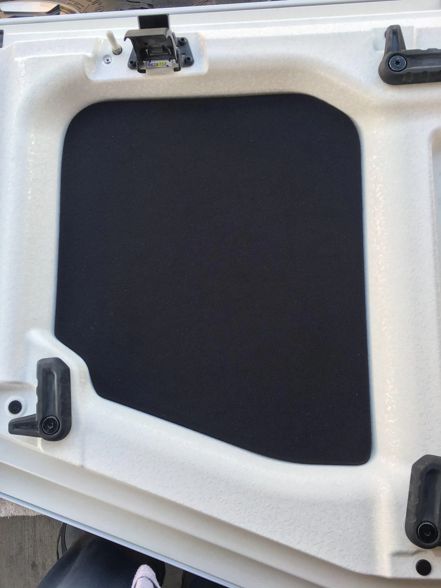 Jeep Wrangler JL Hardtop Interior 061BF042-69B7-4B0E-BA75-C20B138AD63F