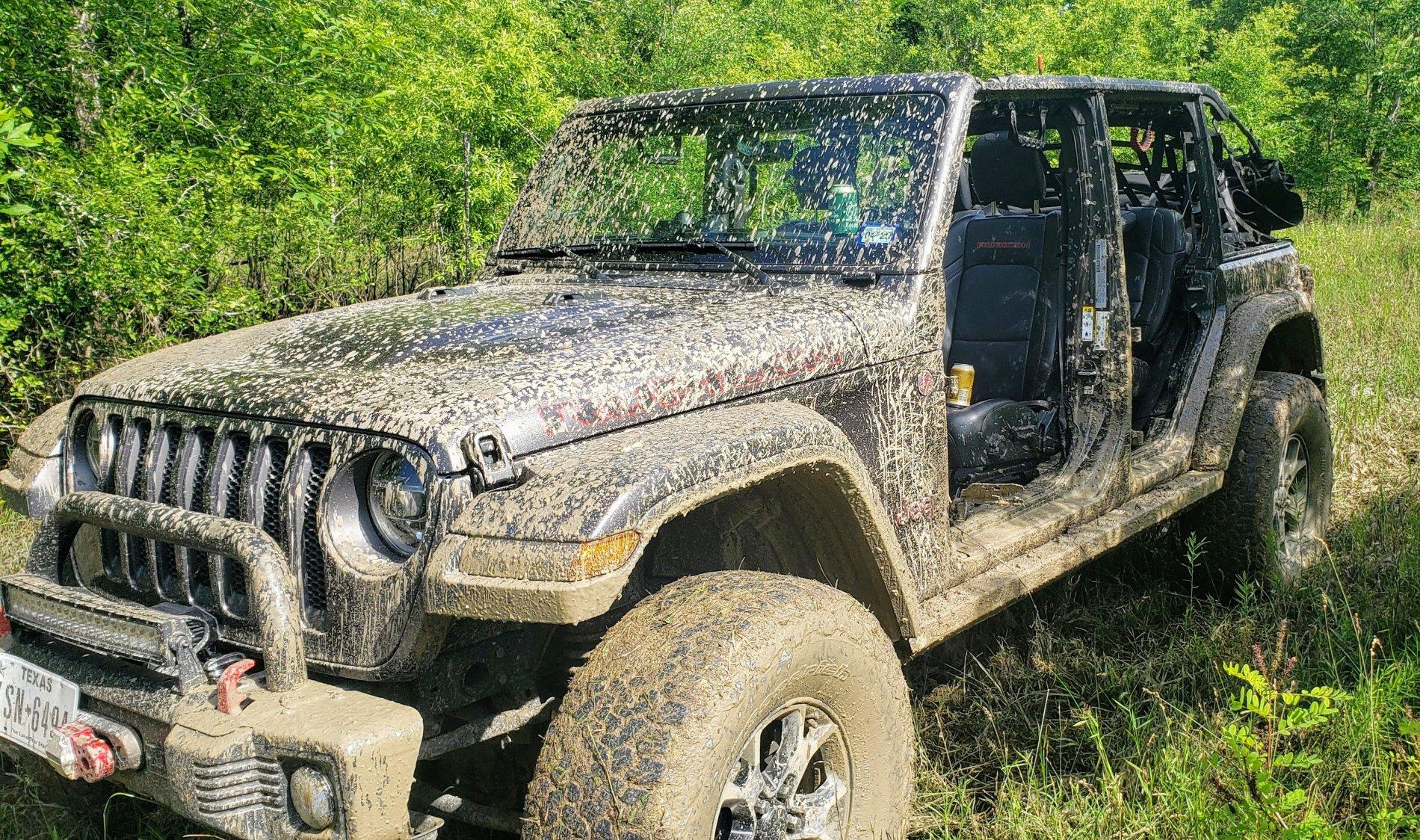Jeep Wrangler JL Fake door mud needed 20190526_162601~3
