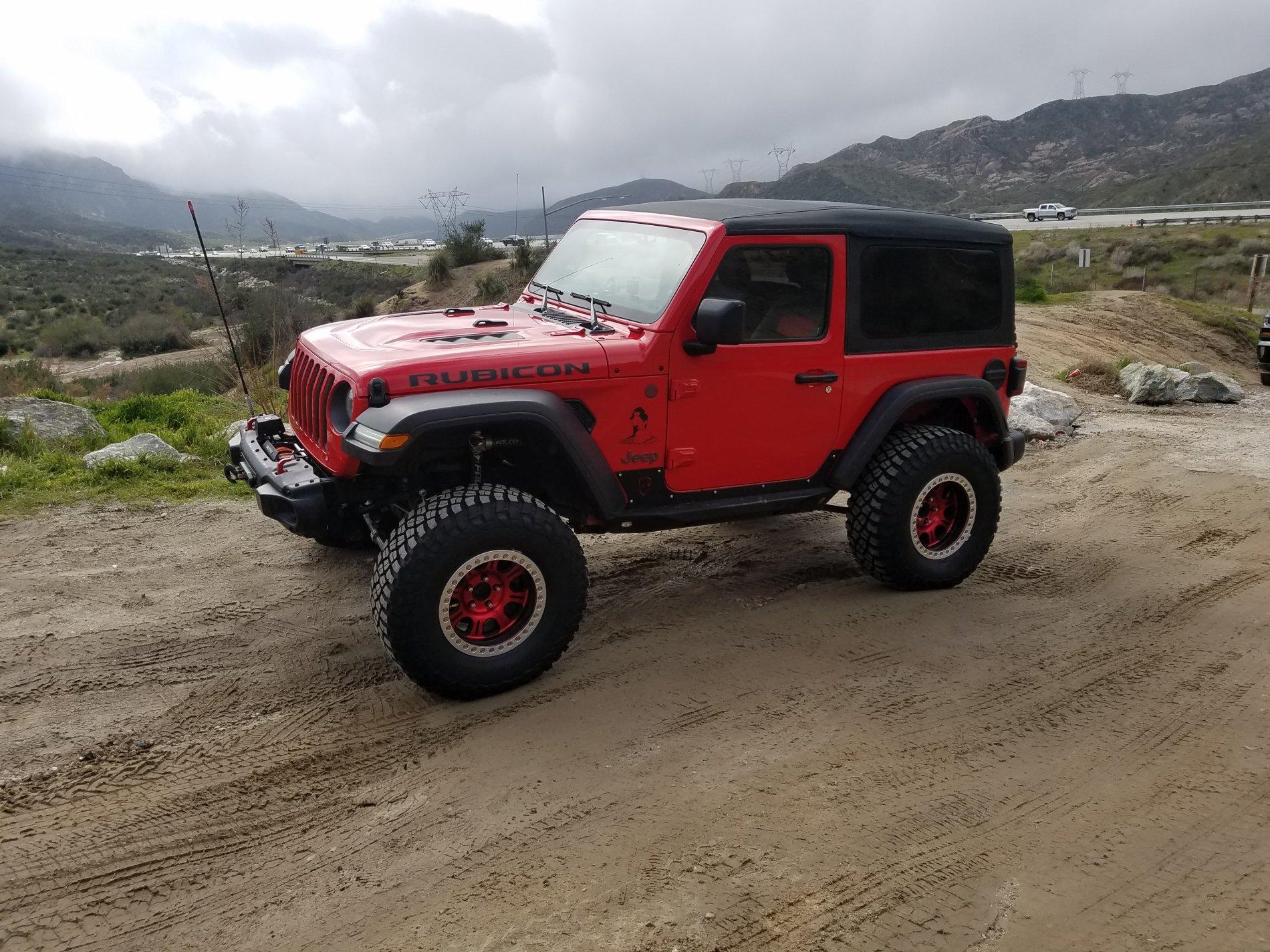 Jeep Wrangler JL Firecracker Red JLR not common?  Need pics... 20190303_110107
