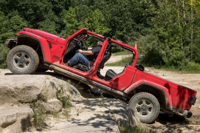 Jeep Wrangler JL Upgrade to a JT? 1613165095647