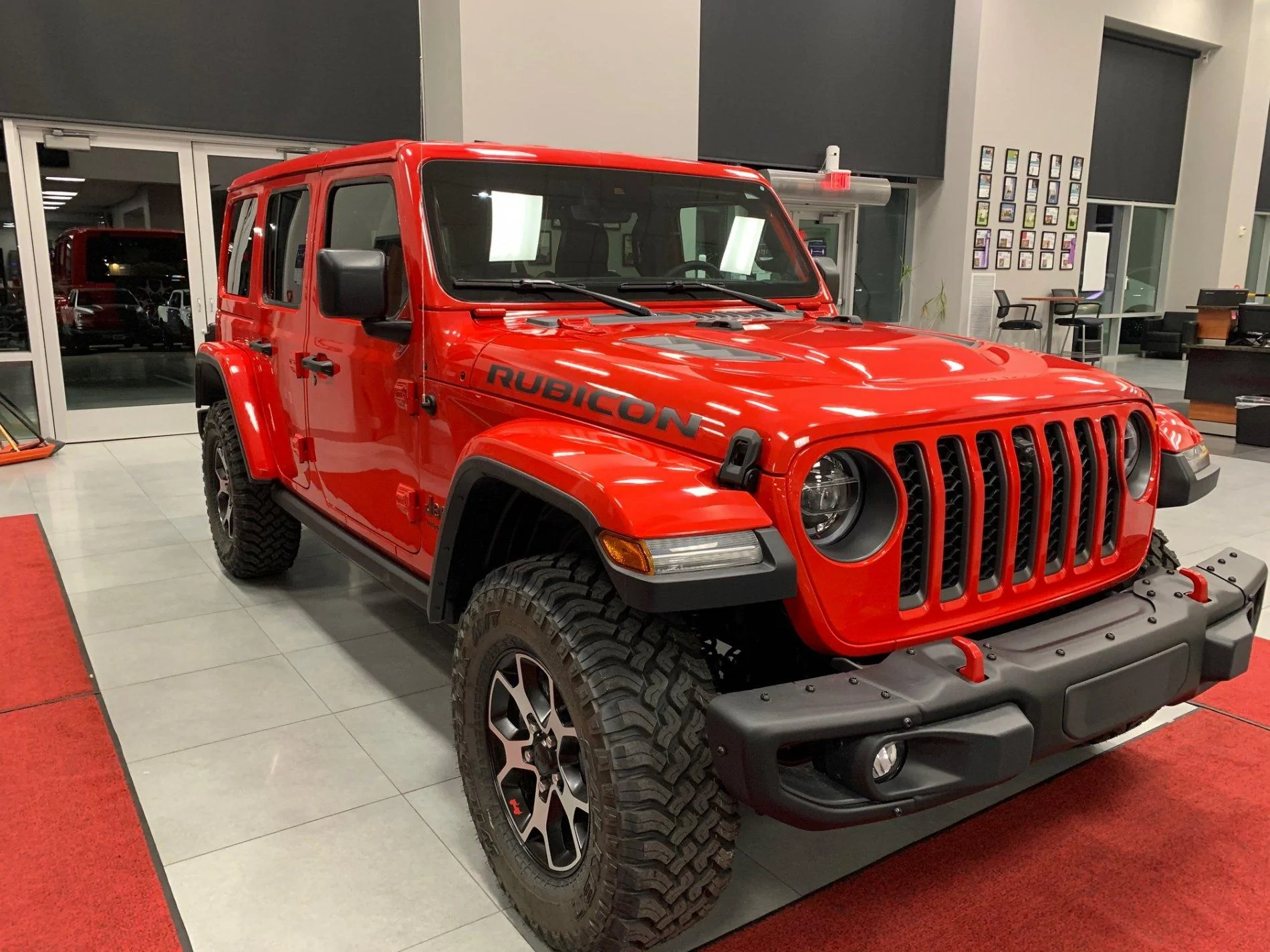 Jeep Wrangler JL 2021 Firecracker Red JLUR: My first ever Jeep (thanks to Bronco delays!) day1