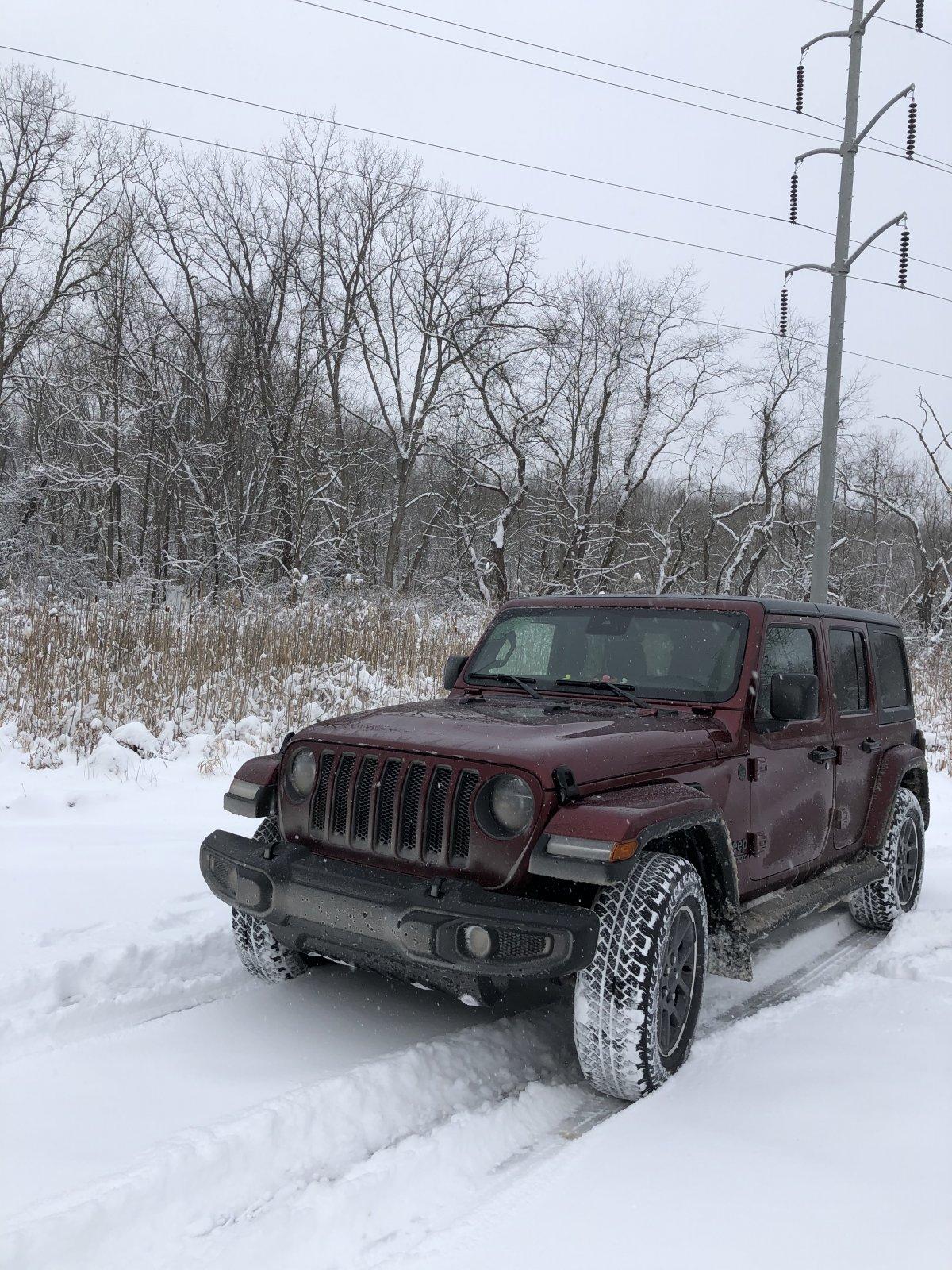 Jeep Wrangler JL Jeeps in Snow... post pics. EBAE1CAD-1EA5-4400-A1D2-96031C35204B
