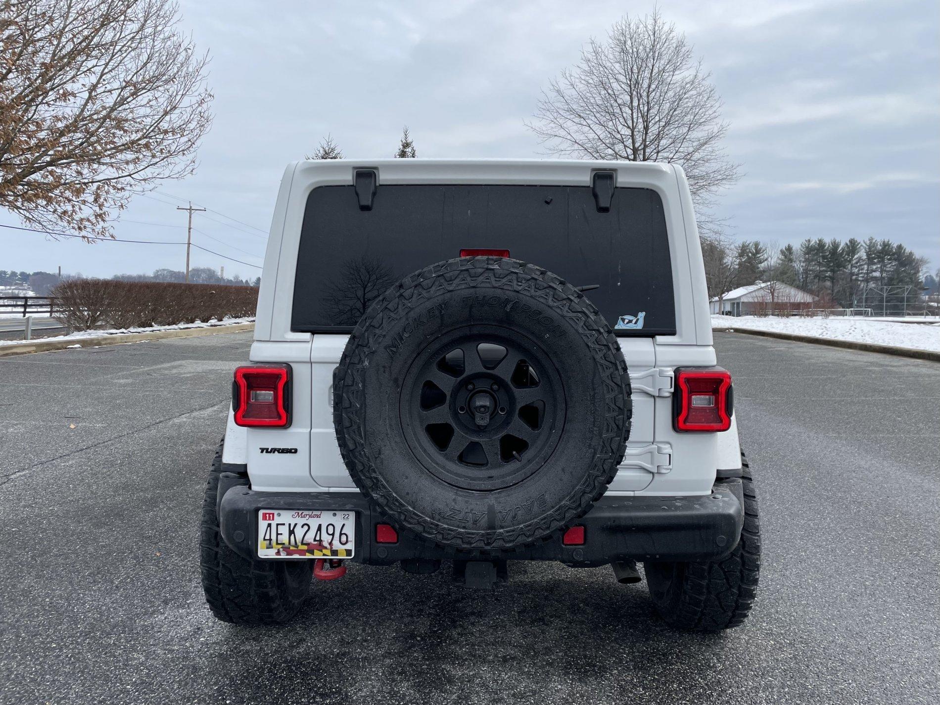 Jeep Wrangler JL '21 Bright White JLUR 985E556B-614C-4B25-82FC-A5FFEE87C387