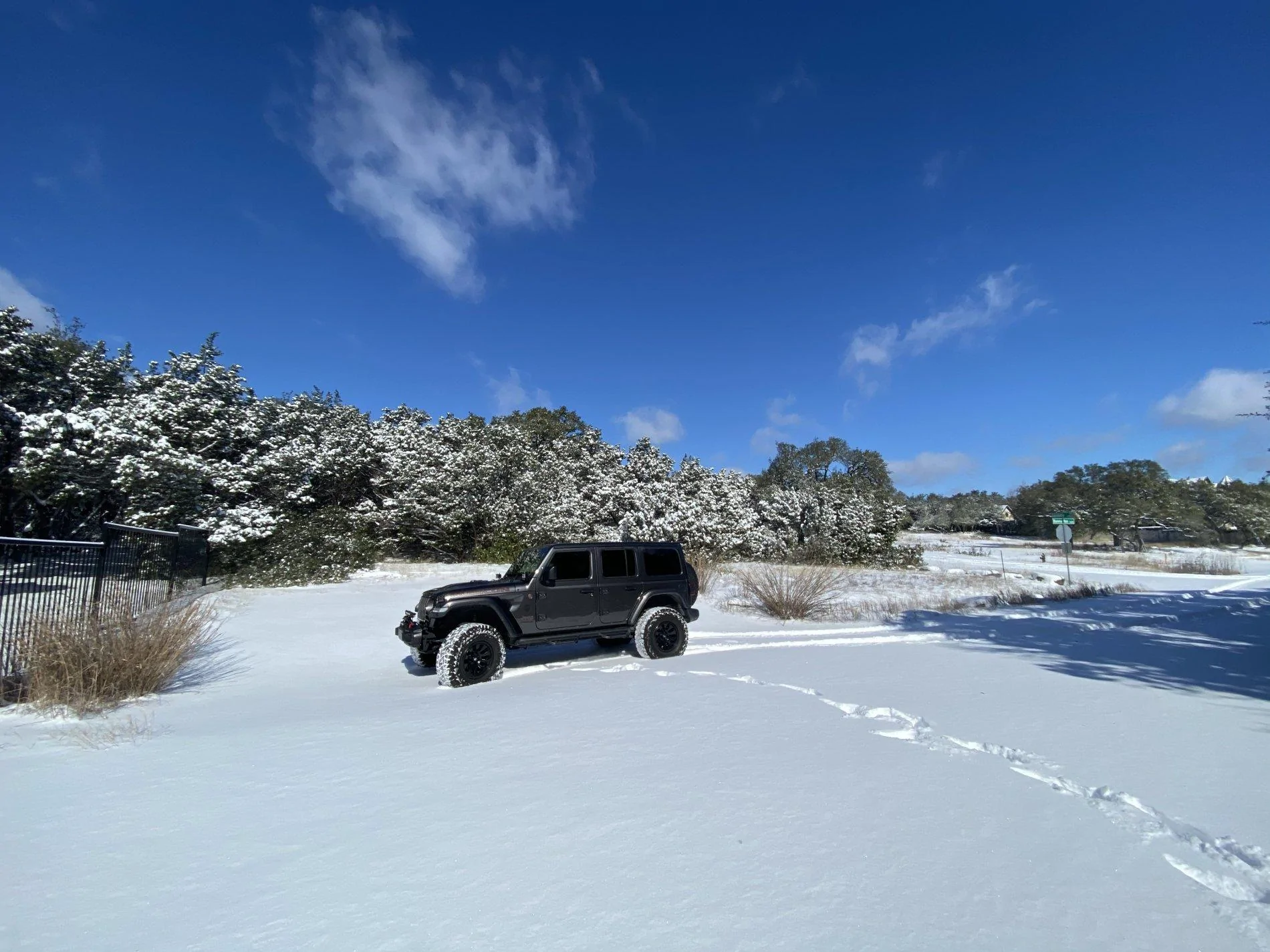 Jeep Wrangler JL Snow Wheeling in Texas! A9254063-6567-479E-A2F8-2FA1A727EA89