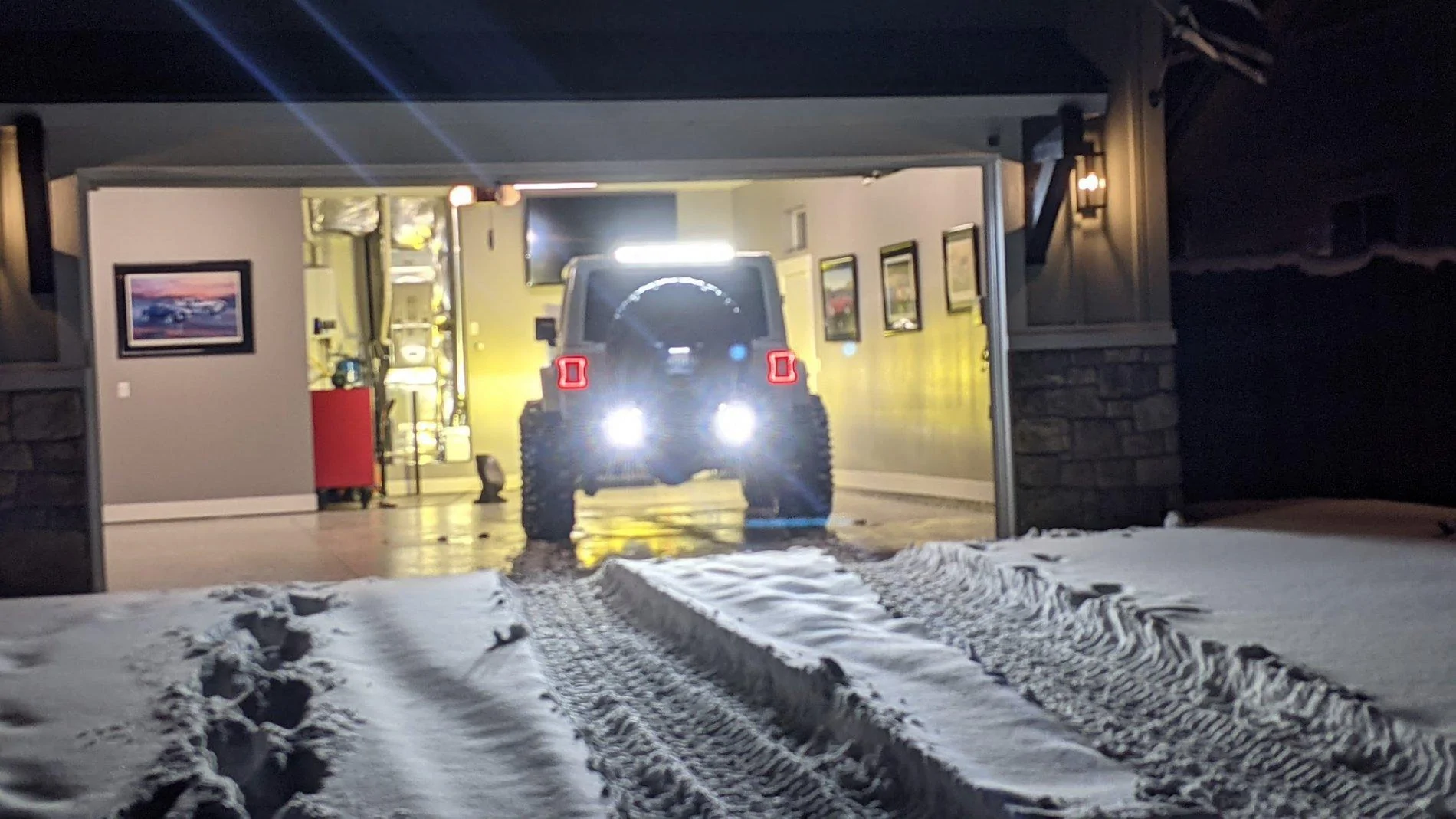Jeep Wrangler JL Jeeps in Snow... post pics. PXL_20210214_020107121