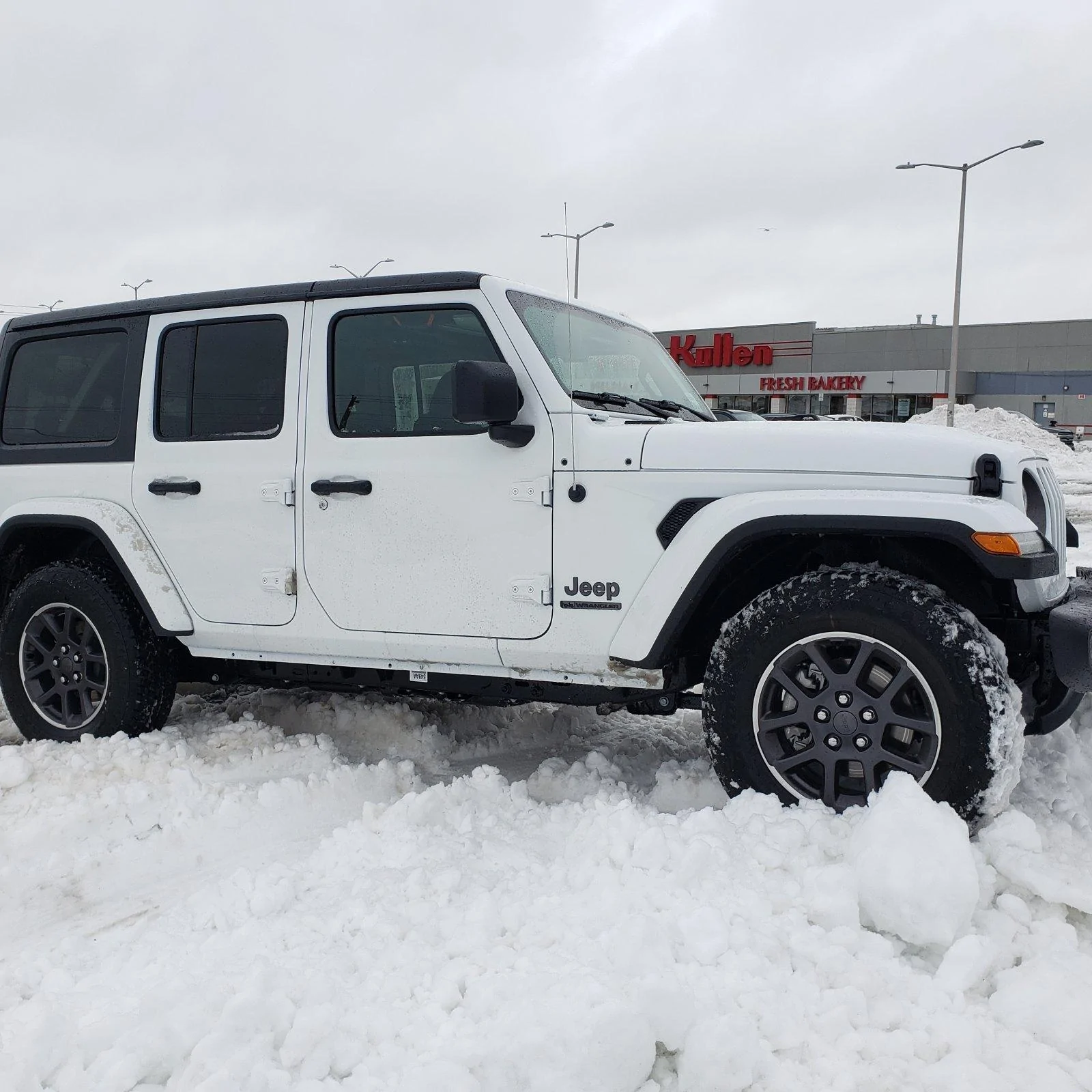 Jeep Wrangler JL Jeeps in Snow... post pics. IMG_20210205_132240_987