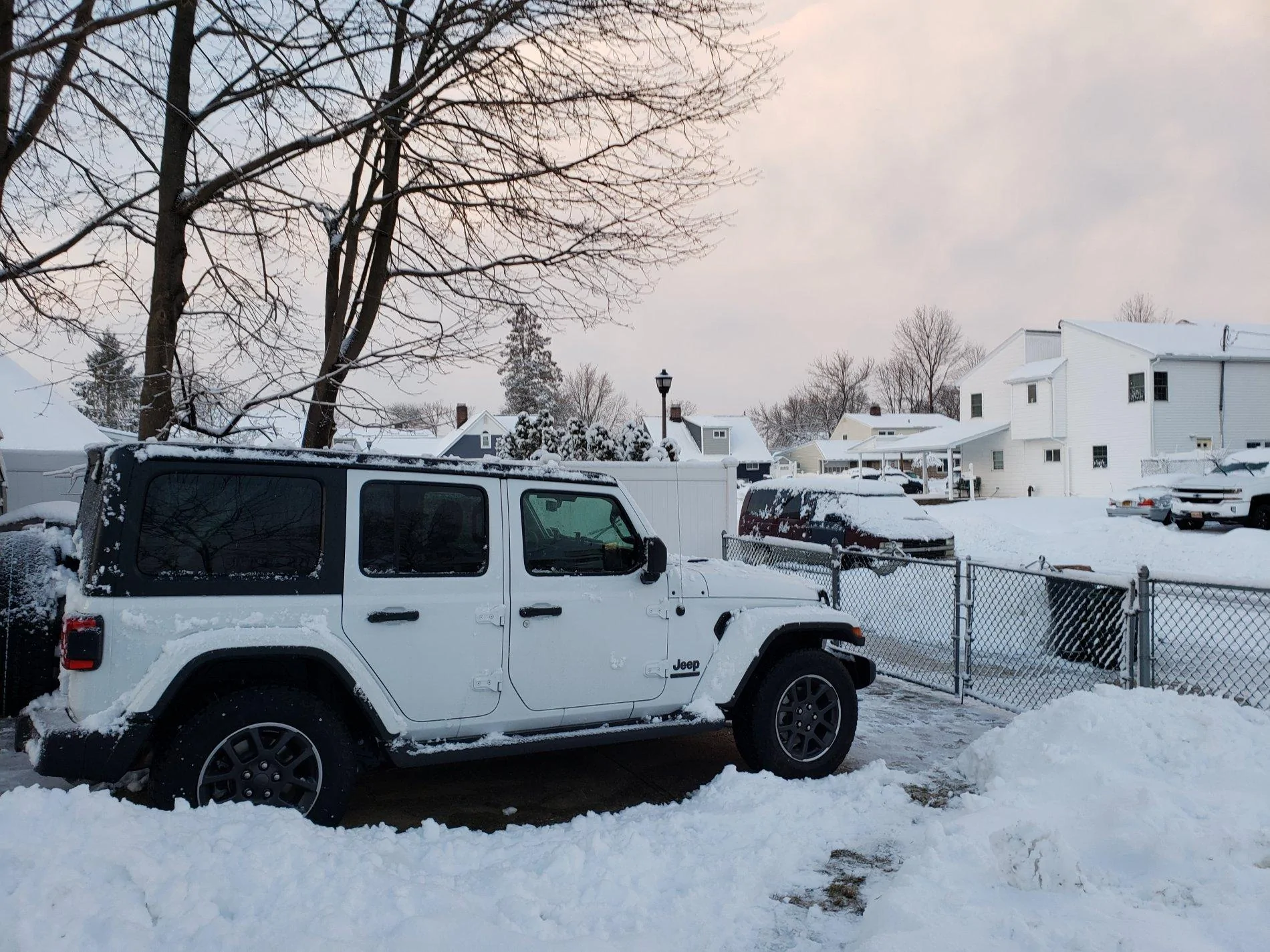 Jeep Wrangler JL Jeeps in Snow... post pics. 20210207_171310 1