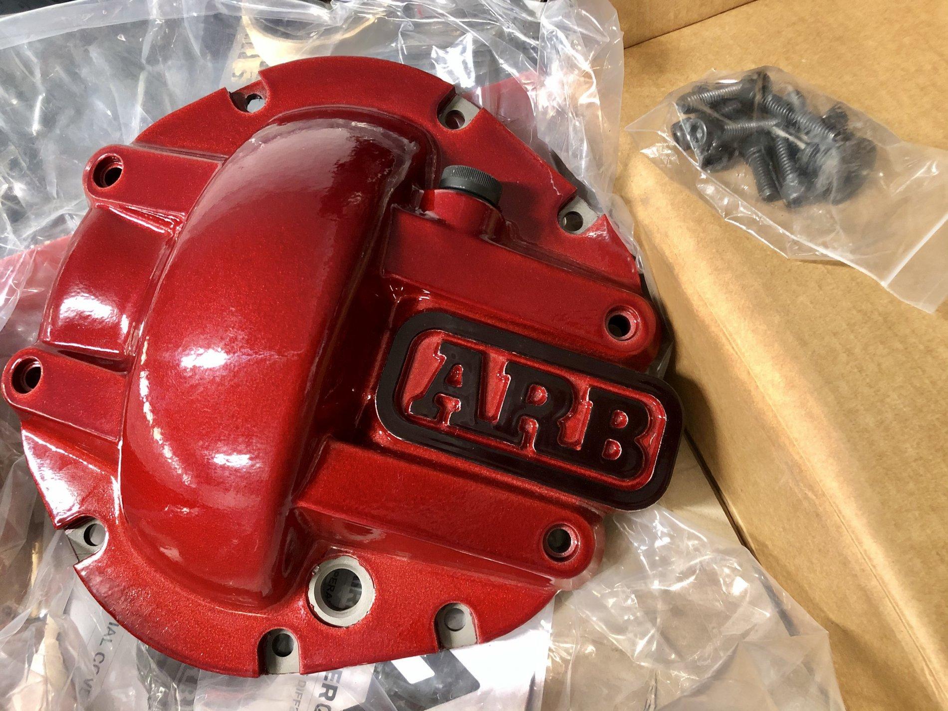 Jeep Wrangler JL Red ARB Diff Covers for Dana 44 IMG_0905