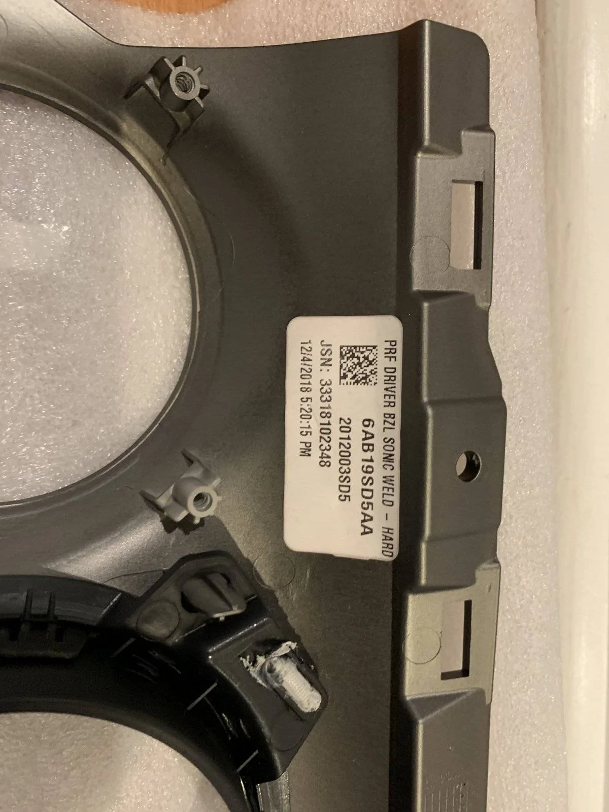 Jeep Wrangler JL Gray Factory Dash IMG_2871